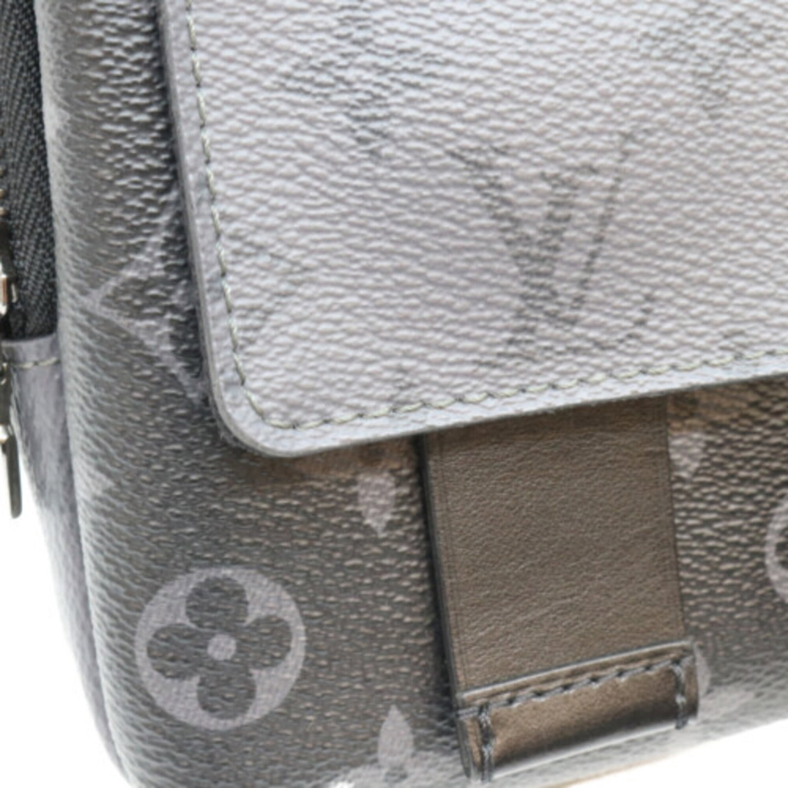 Shoulder bag Monogram Eclipse by Louis Vuitton - 9