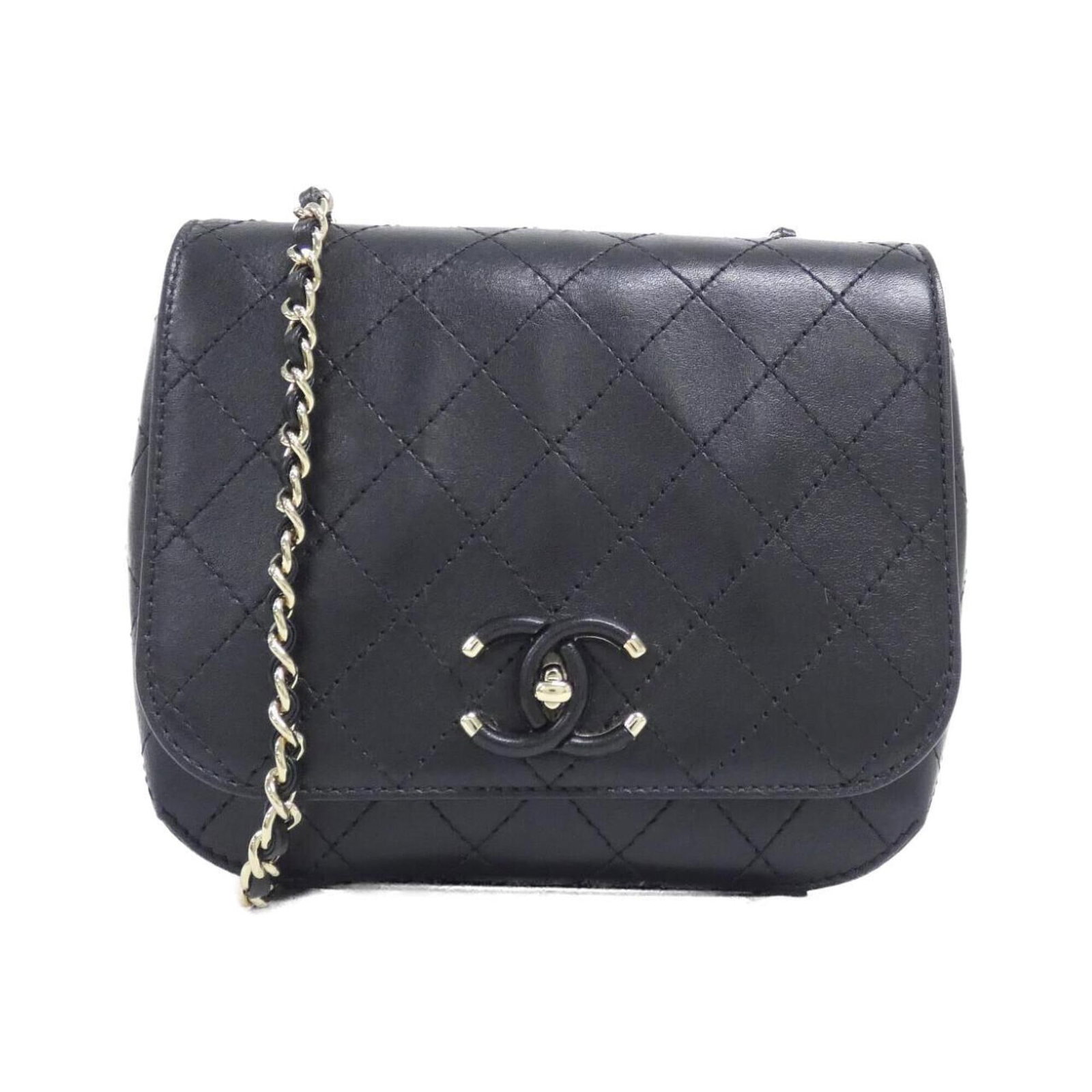 Shoulder Bag Leather Chanel: Shoulder Bag Leather Chanel Black leather shoulder bag from Chanel, featuring calfskin material and dimensions of 15cm x 17cm x 5cm. This stylish accessory boasts a sleek design with a classic Chanel