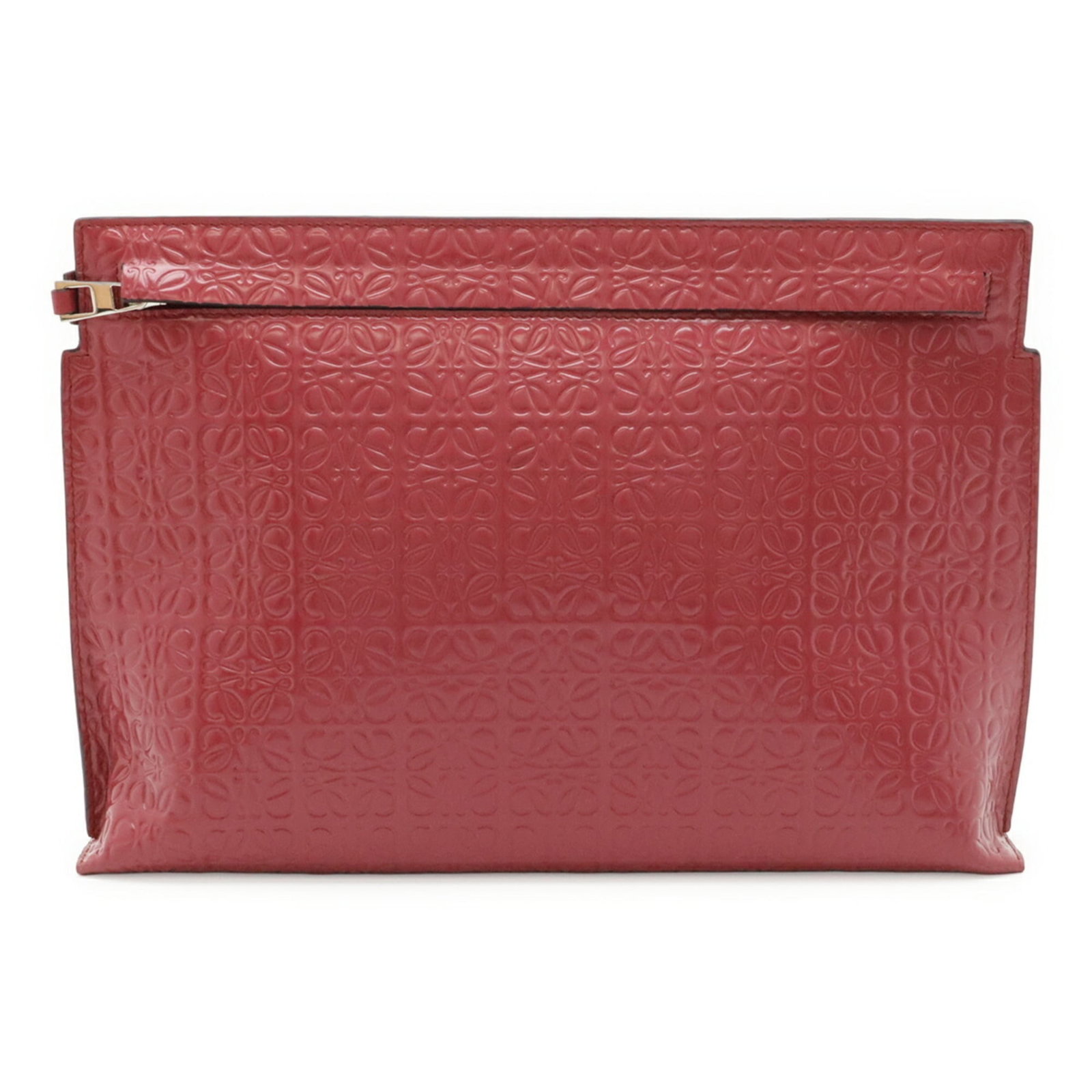 Loewe bag patent leather clutch: Loewe bag patent leather clutch Patent leather finishes the sleek design of this Loewe clutch, with its 21cm x 29.5cm size and 4.5cm thickness making it a compact yet stylish accessory. The bag's weig