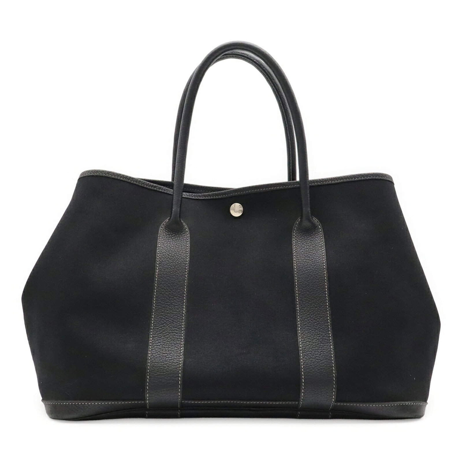 Hermes Tote Bag Shoulder Bag Officier: Hermes Tote Bag Shoulder Bag Officier The Hermes Tote Bag Shoulder Bag Officier in black features the iconic Toile officier print, a classic design element of the brand. Measuring 26cm x 37cm x 18cm,