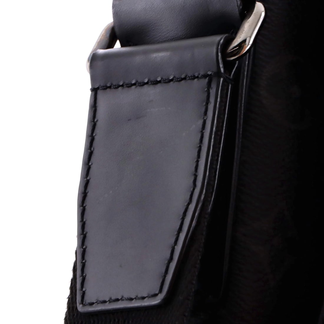 Louis Vuitton Messenger Bag District Eclipse Monogram Canvas - 6