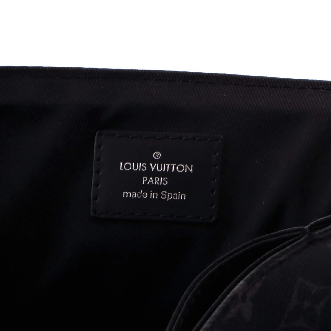 Louis Vuitton Messenger Bag District Eclipse Monogram Canvas - 8