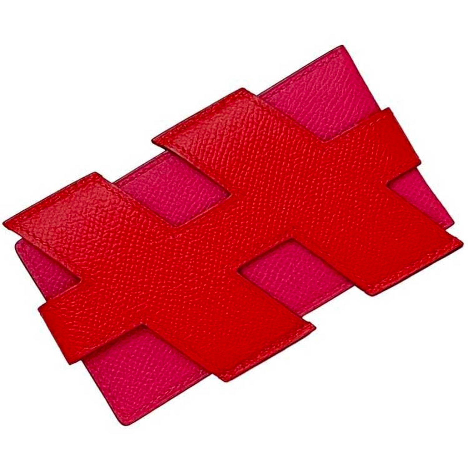 Epsom Leather Card Case Hermes: Epsom Leather Card Case Hermes Epsom leather card case from Hermes, featuring a pink or red color and made from high-quality leather. This compact case measures 7.5cm x 12.4cm x 1.3cm, making it a sty