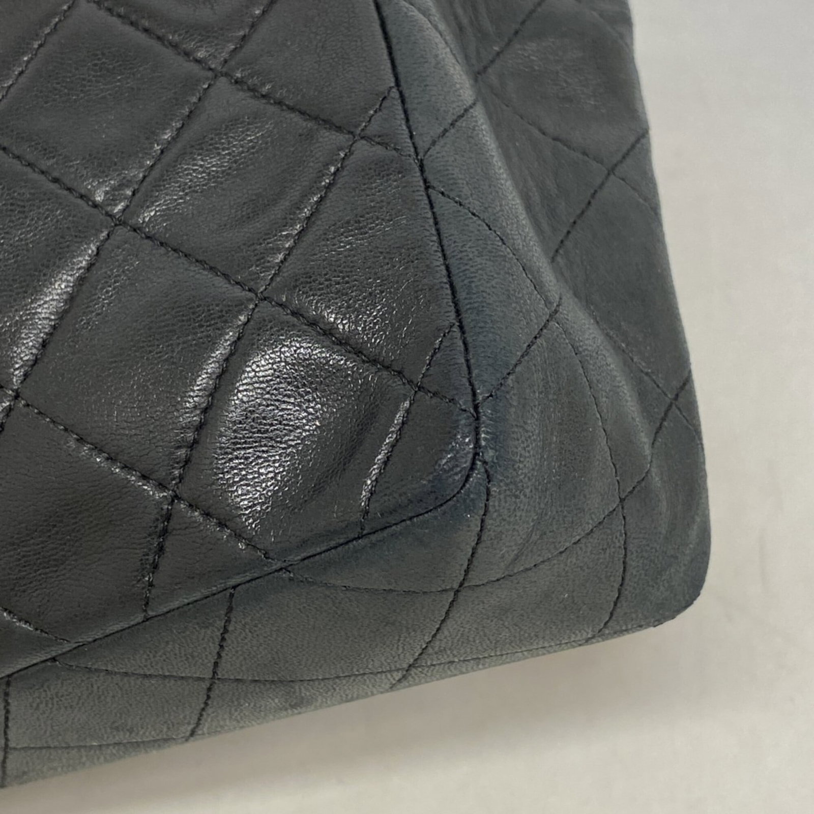 Shoulder Bag Leather Chanel - 11