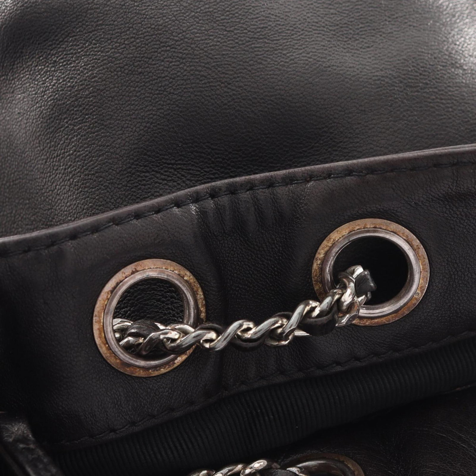 Chanel leather backpack - 6