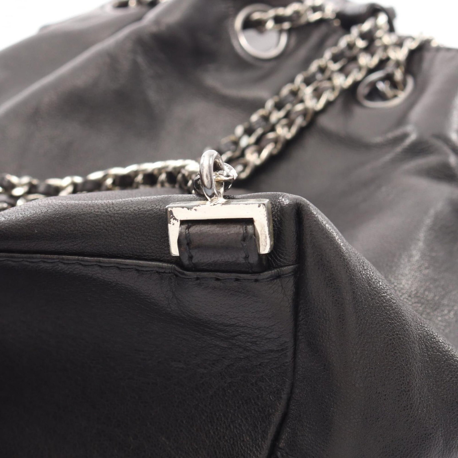 Chanel leather backpack - 7
