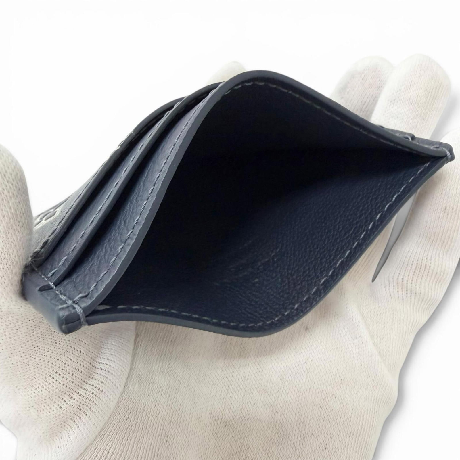 Monogram Shadow Card Case Louis Vuitton - 3