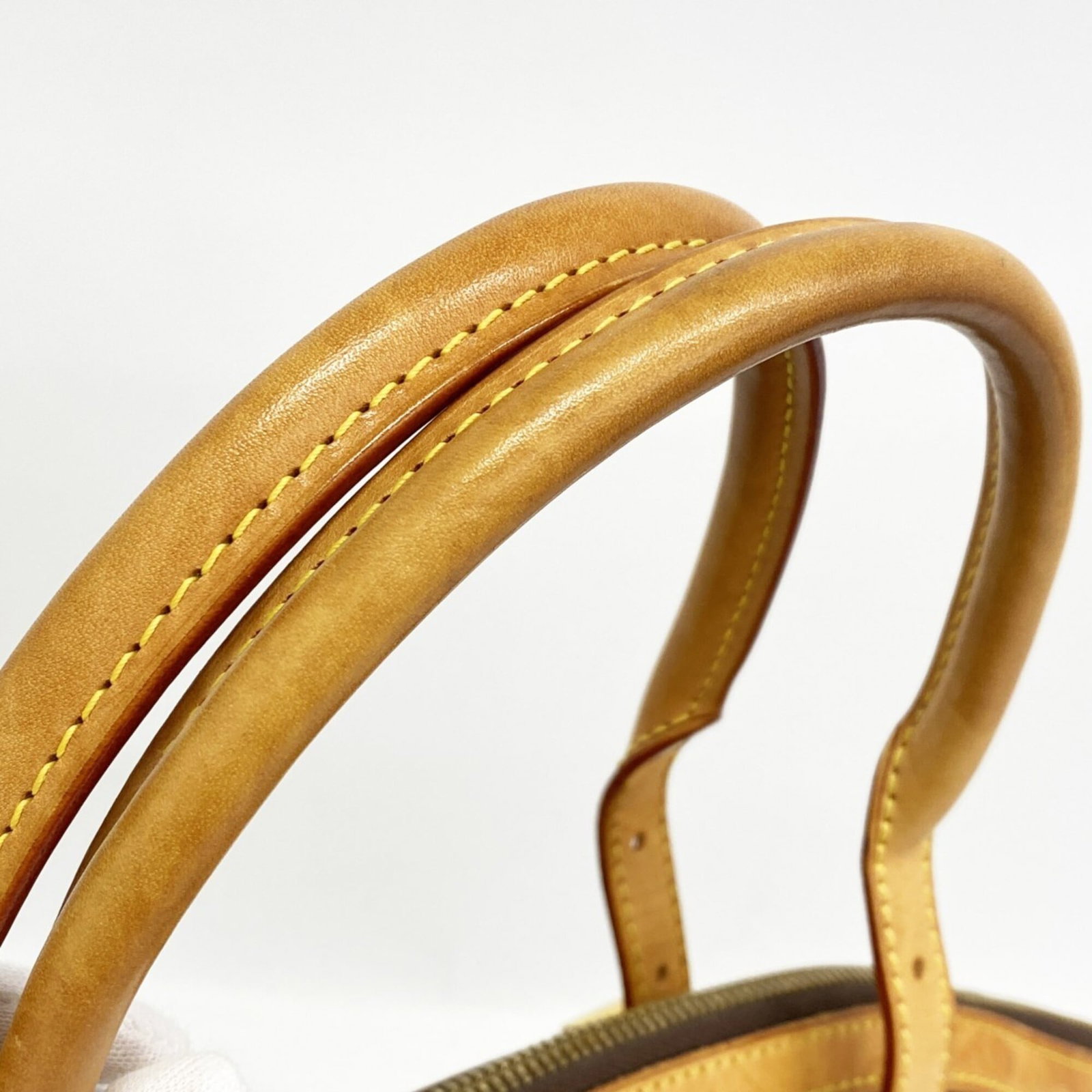 Louis Vuitton Handbag - 10