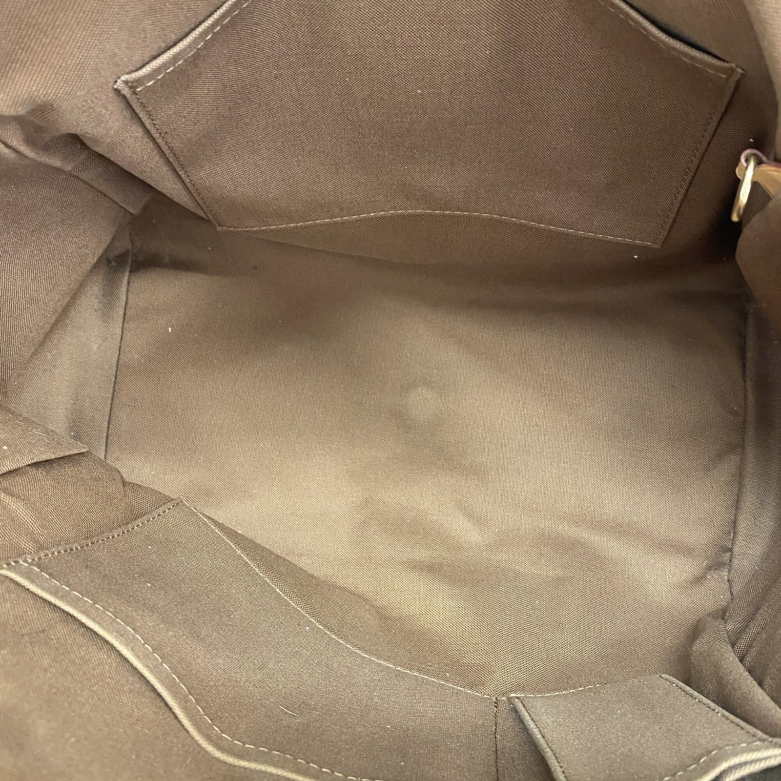 Louis Vuitton Handbag - 4