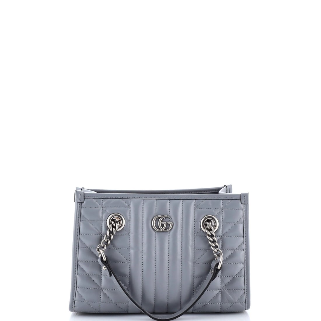 Gucci GG Marmont Aria Chain Shopping Tote Mixed Matelasse Leather Small: Gucci GG Marmont Aria Chain Shopping Tote Mixed Matelasse Leather Small Small Gucci GG Marmont Aria Chain Shopping Tote in Mixed Matelasse Leather features a gray exterior with minor scuffs and crease