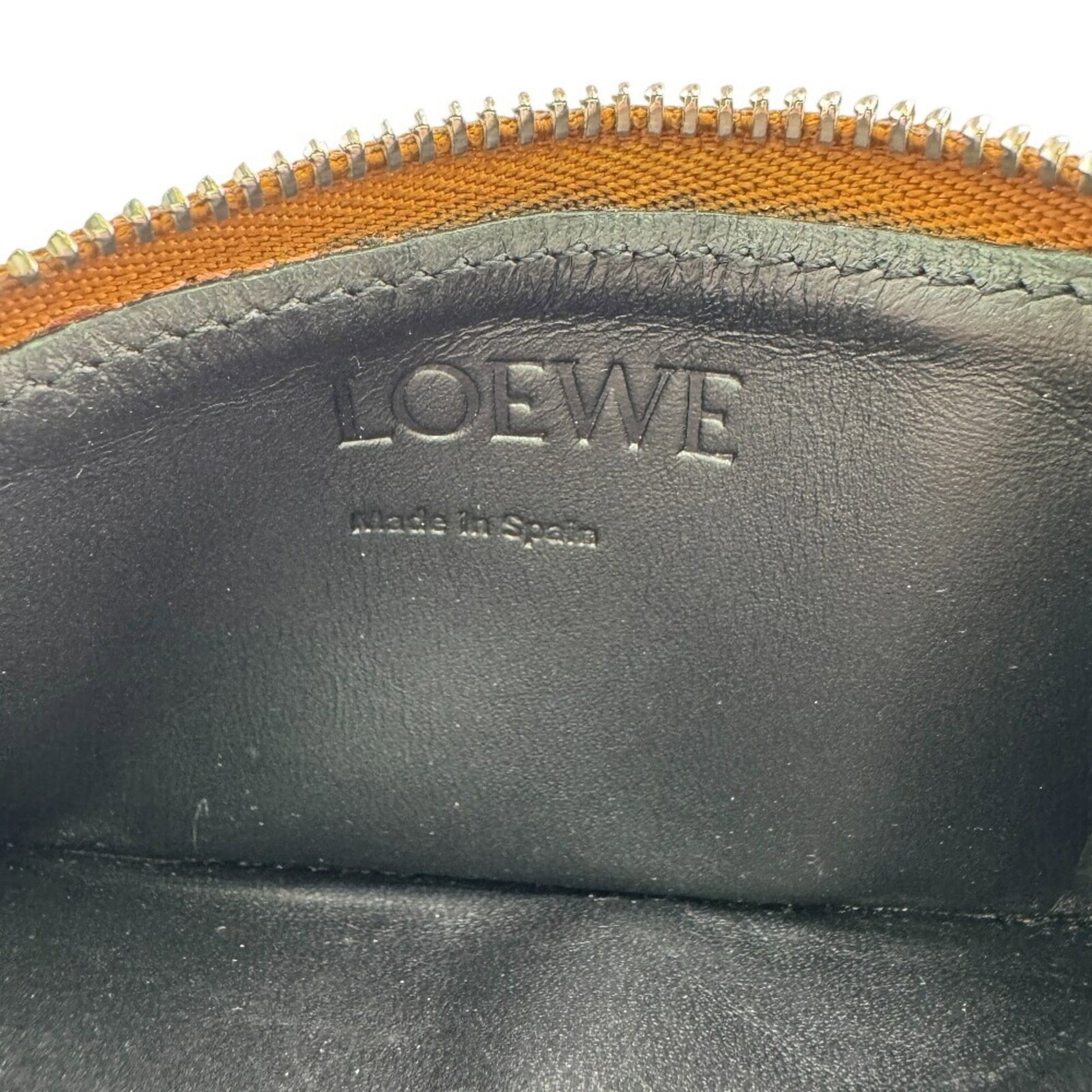 Card case leather from Loewe - 12