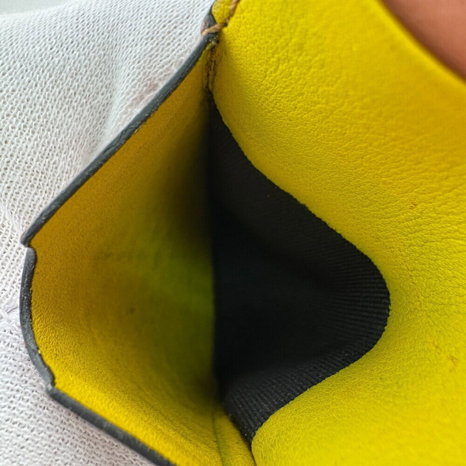Card case leather from Loewe - 8