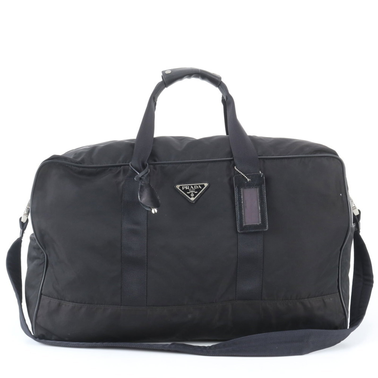 Nylon Leather Handbag Prada: Nylon Leather Handbag Prada Nylon and leather blend in sleek, modern design. The black Saffiano handbag from Prada features a durable nylon exterior and supple leather accents, with a sturdy 57cm