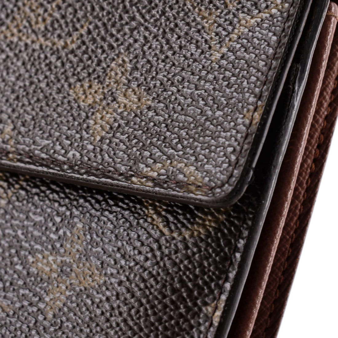 Louis Vuitton Canvas Monogram Wallet Sarah - 6