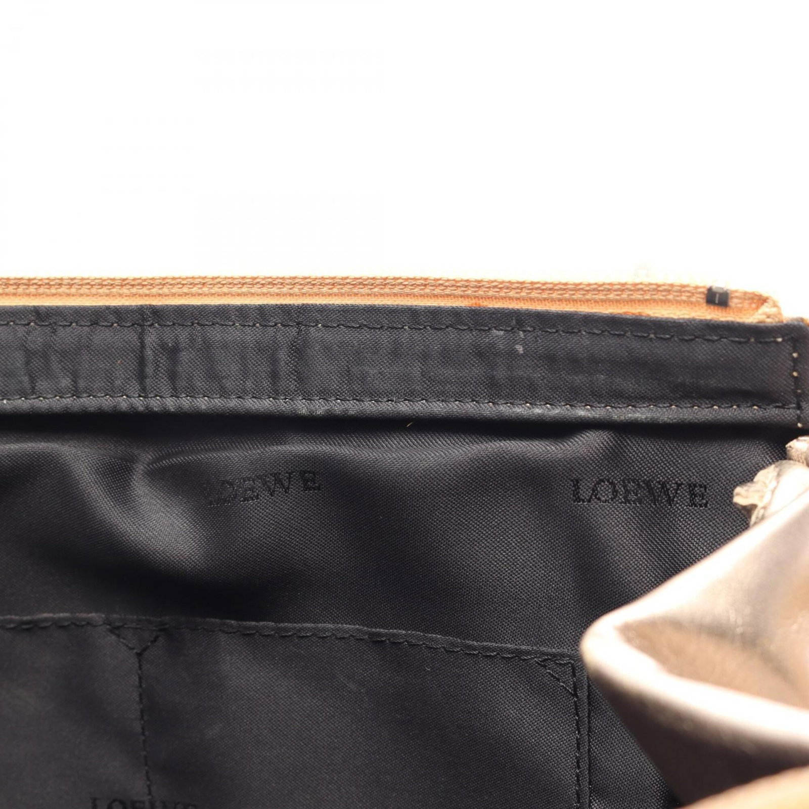 Loewe Handbag Leather - 6