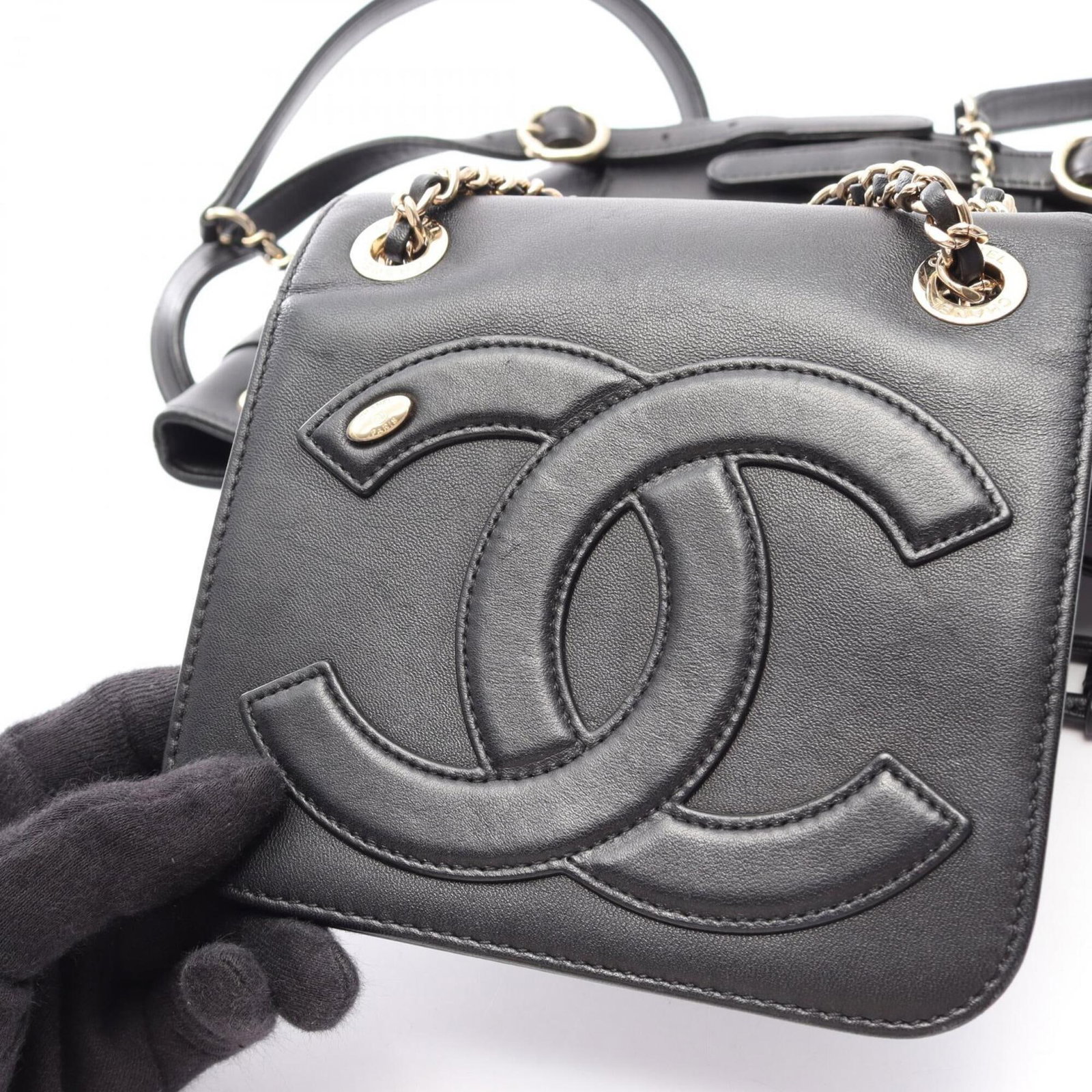 Chanel leather backpack - 8