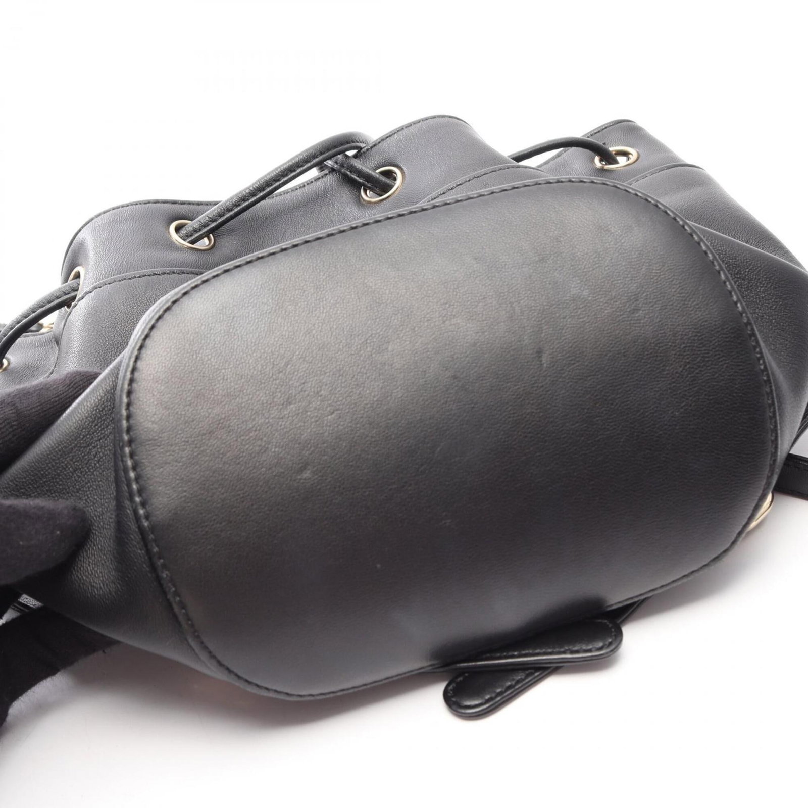 Chanel leather backpack - 9