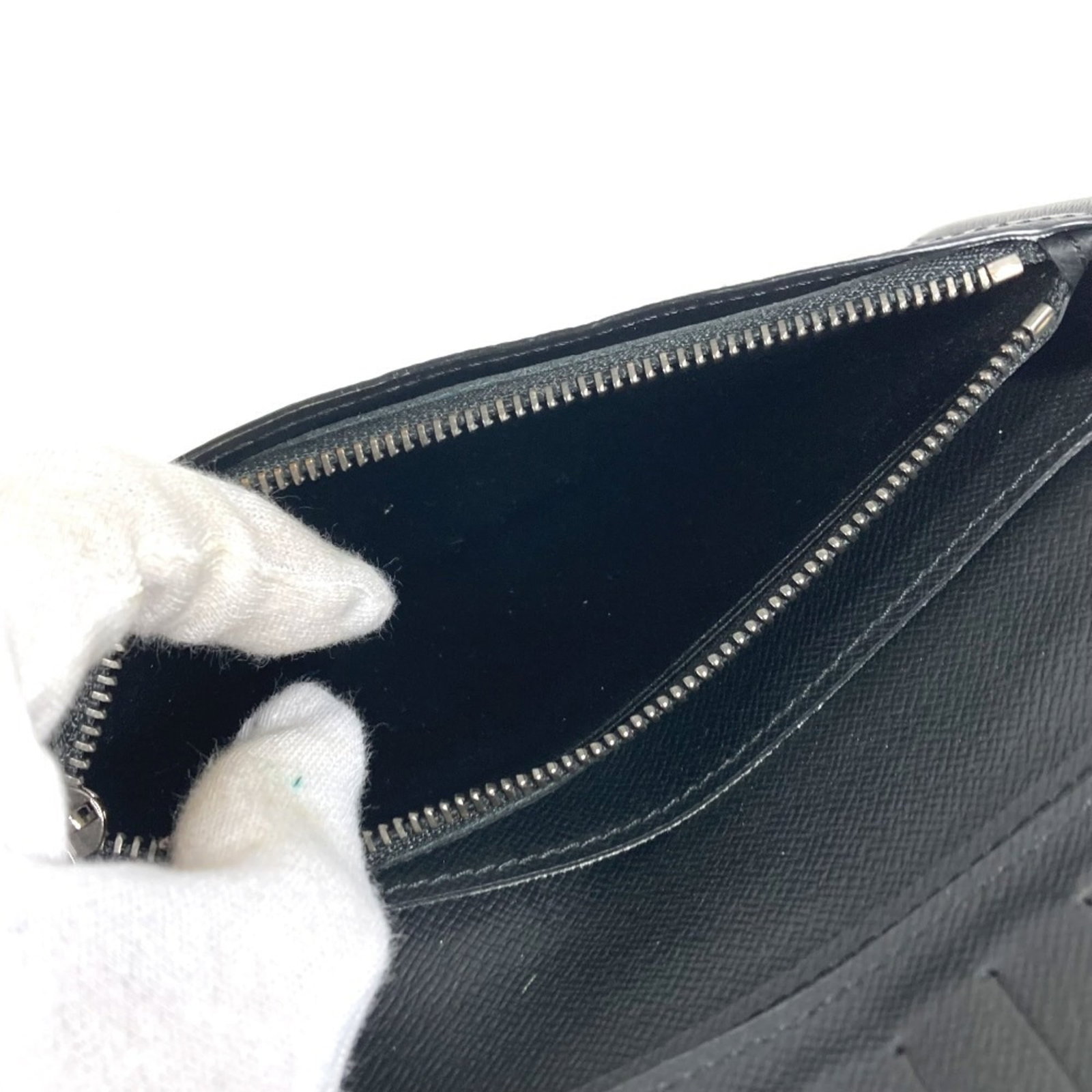 Monogram Eclipse Bi Fold Wallet Vuitton Louis - 9