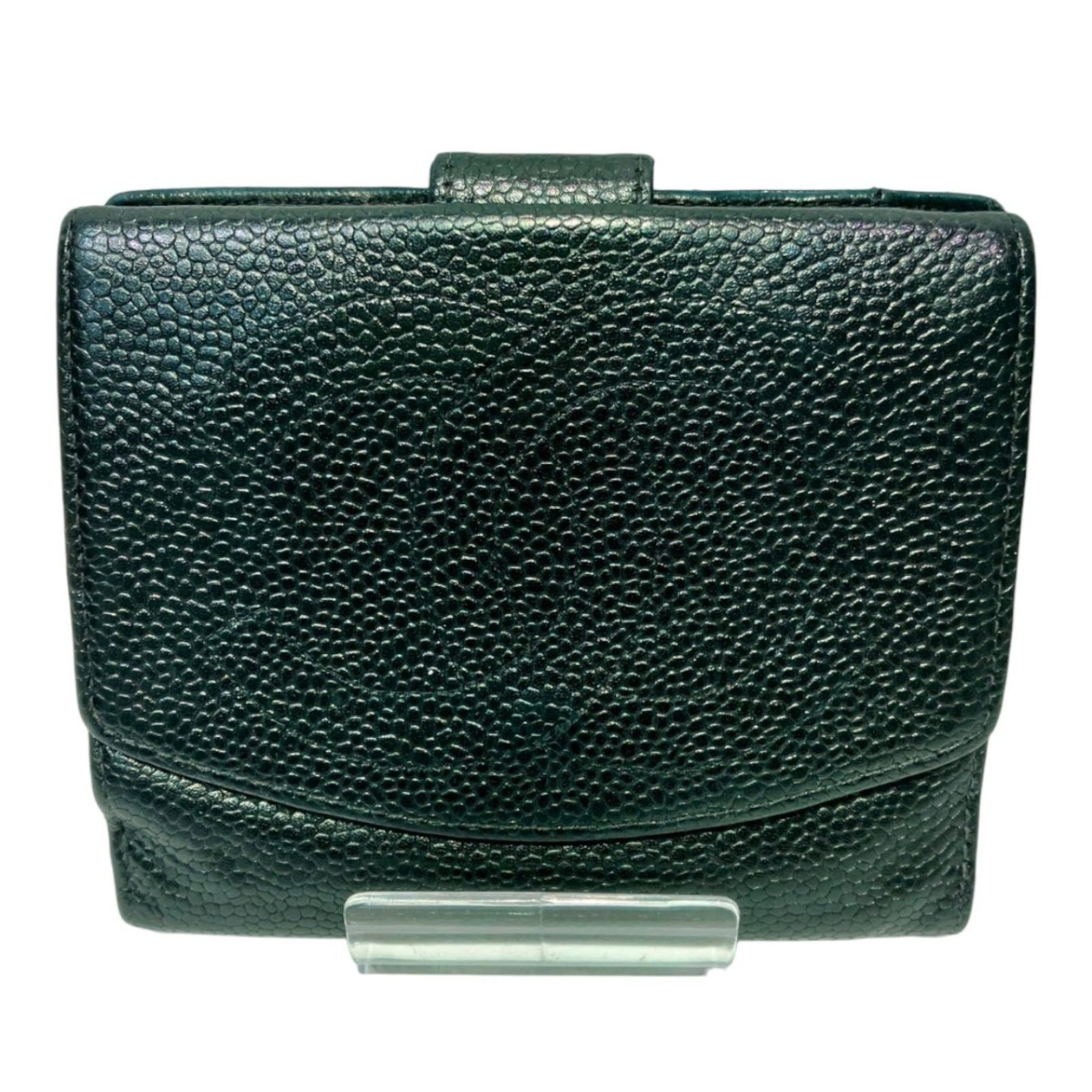 Calfskin Wallet Bi Fold Grained Chanel: Calfskin Wallet Bi Fold Grained Chanel Grained Calfskin Wallet Bi Fold in Black. This bi-fold wallet features high-quality, genuine Chanel material and classic design. Made from durable grained calfsk