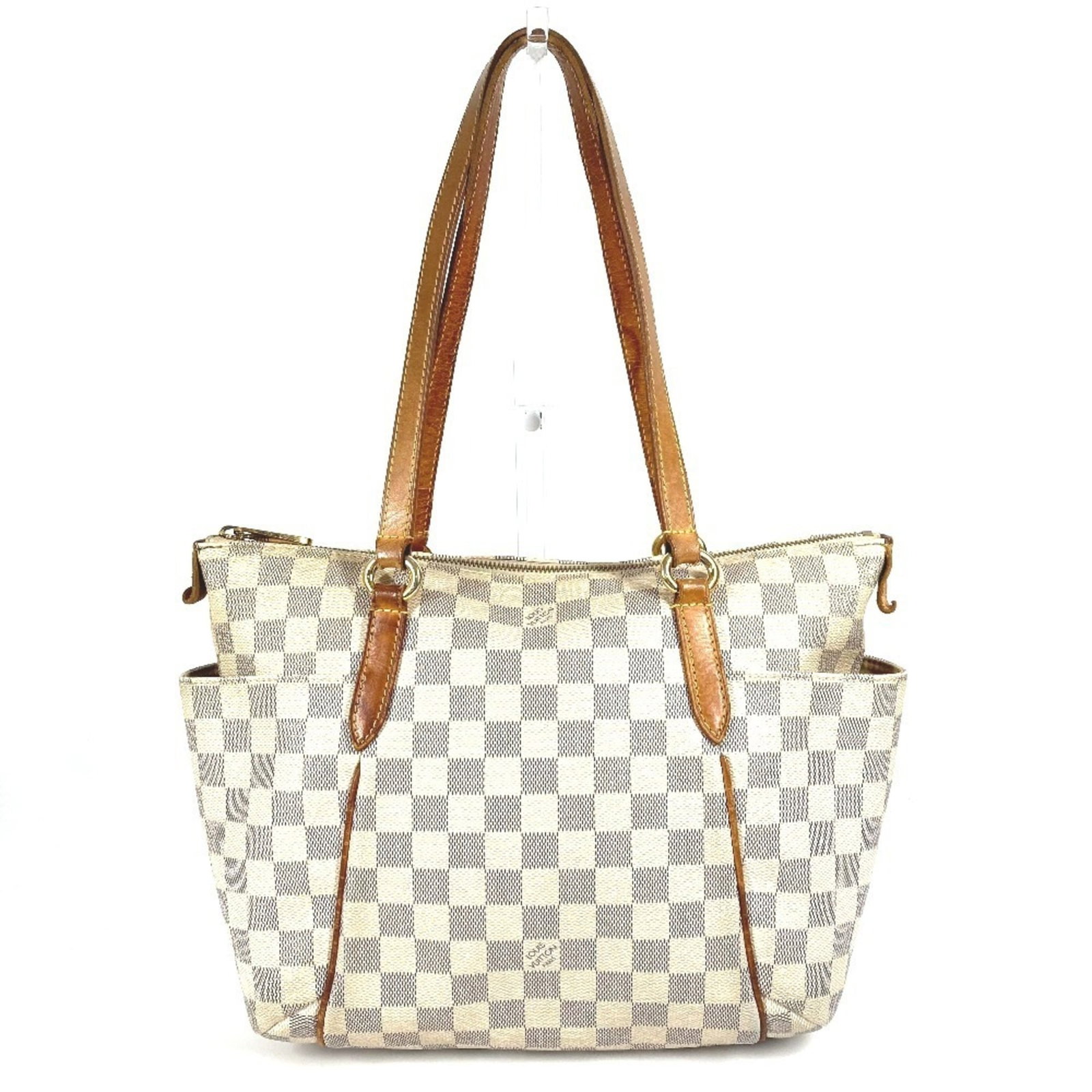 Louis Vuitton Shoulder Bag Tote Bag Damier Azur: Louis Vuitton Shoulder Bag Tote Bag Damier Azur Damier Azur, the iconic Louis Vuitton pattern, adds a touch of elegance to this classic shoulder tote bag. Made from high-quality materials, its