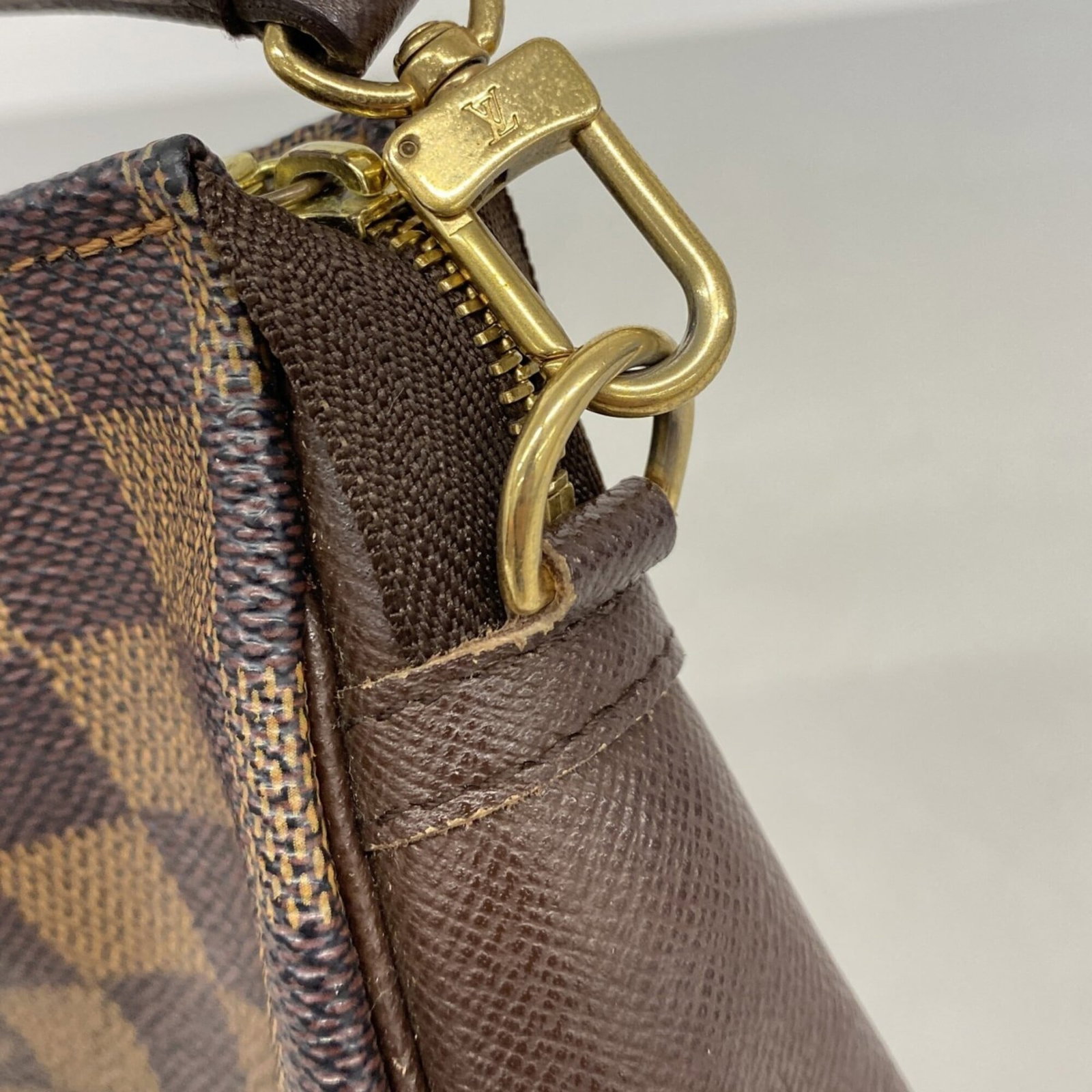 Vuitton Pouch Louis - 7