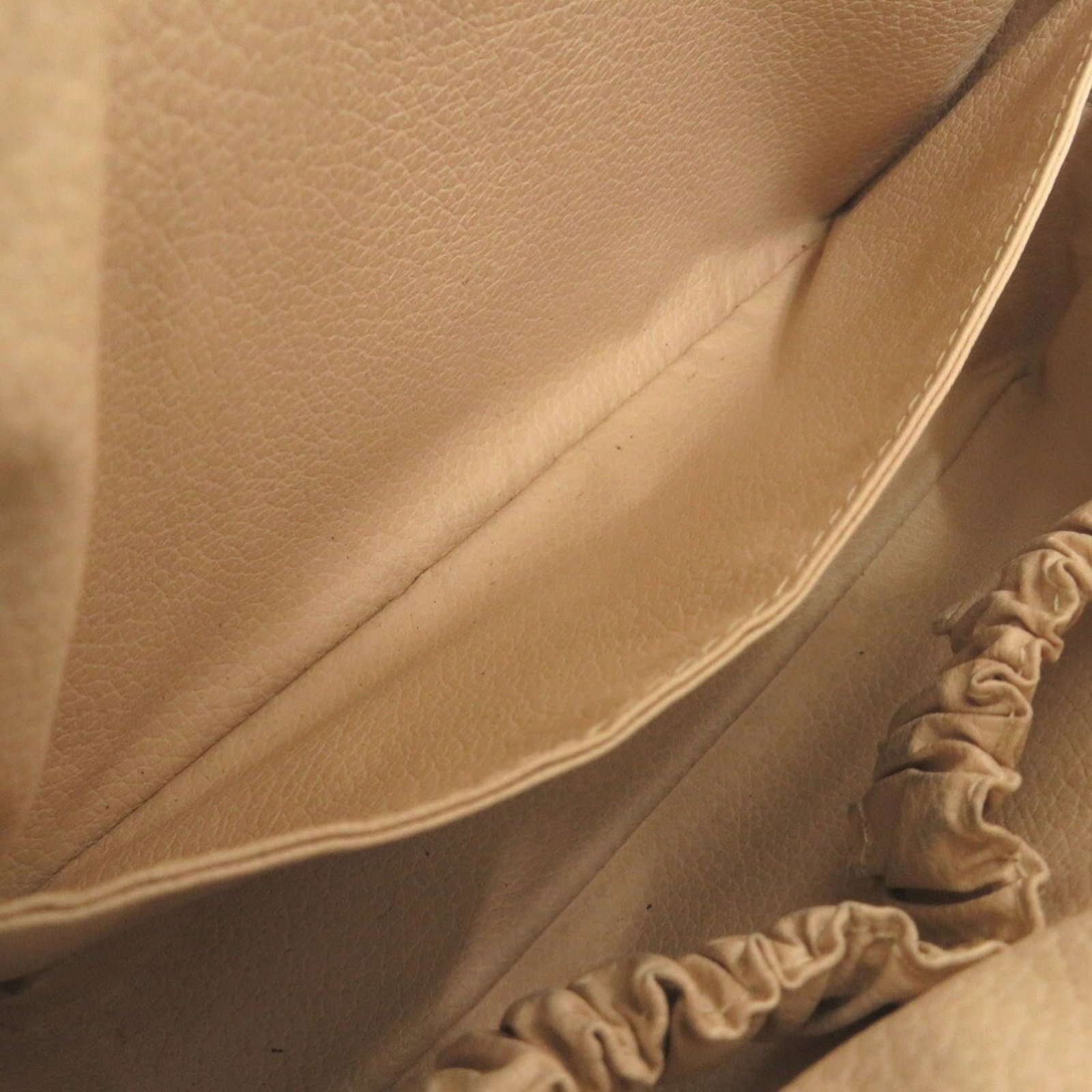 Monogram pouch by Louis Vuitton - 8