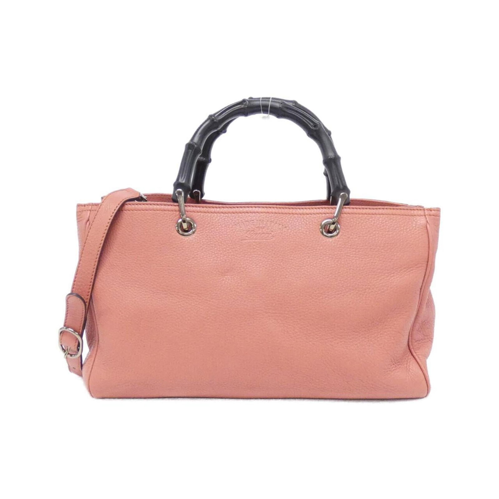 Gucci Handbag Leather: Gucci Handbag Leather Pink Gucci Handbag Leather with Gold Hardware, Accompanied by Dust Bag and Shoulder Strap. This women's handbag features high-quality leather in a vibrant pink color, complemente