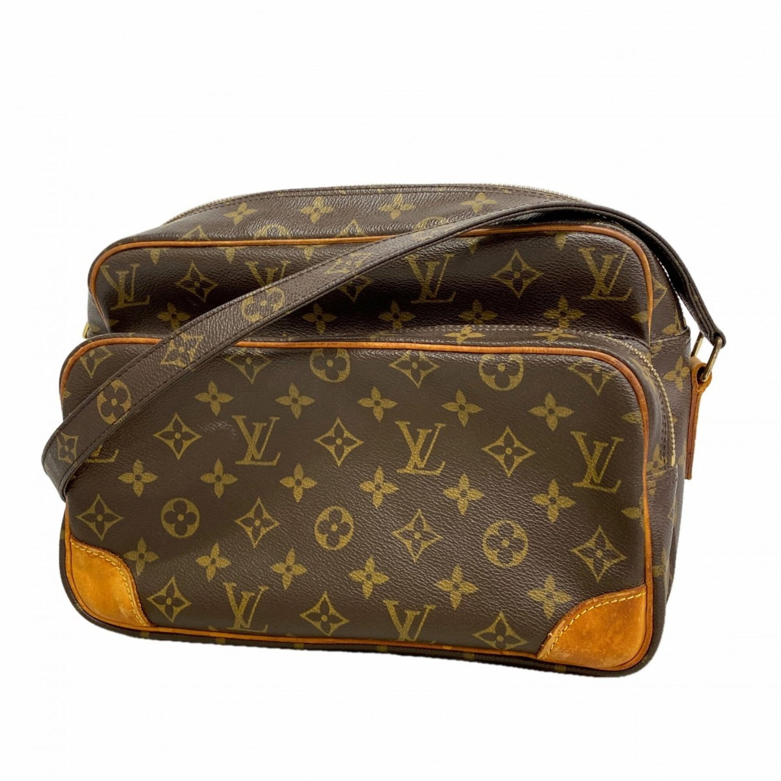 Shoulder bag from Louis Vuitton: Shoulder bag from Louis Vuitton Brown Louis Vuitton shoulder bag with dimensions 20cm x 28cm x 12cm. This classic design features the iconic monogram pattern, a timeless and stylish accessory for