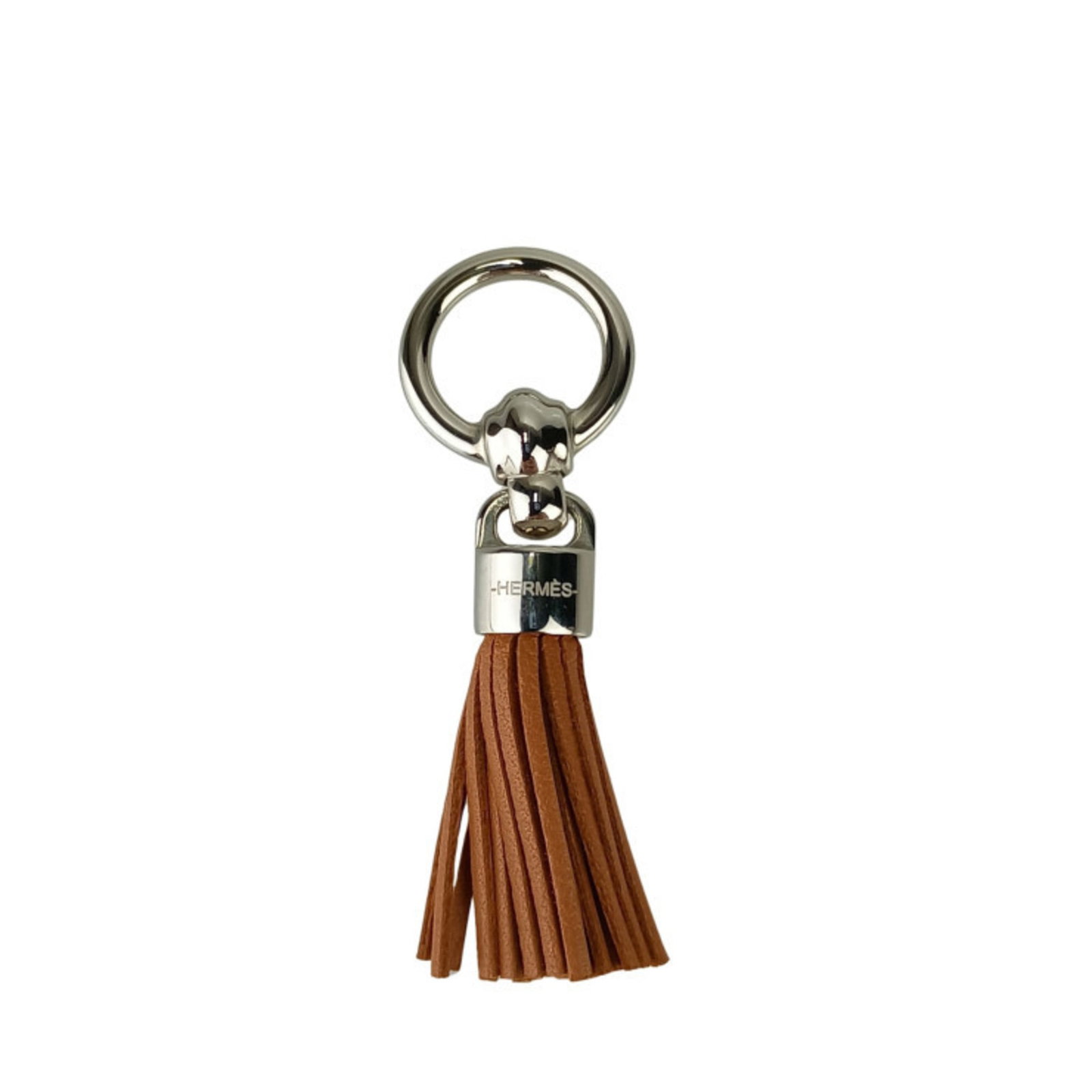 Milo Ring Agneau Hermes Scarf: Milo Ring Agneau Hermes Scarf Agneau Milo from Herm?s, a luxurious scarf made with the finest materials, boasts a rich brown color and elegant design. This high-quality accessory comes in its