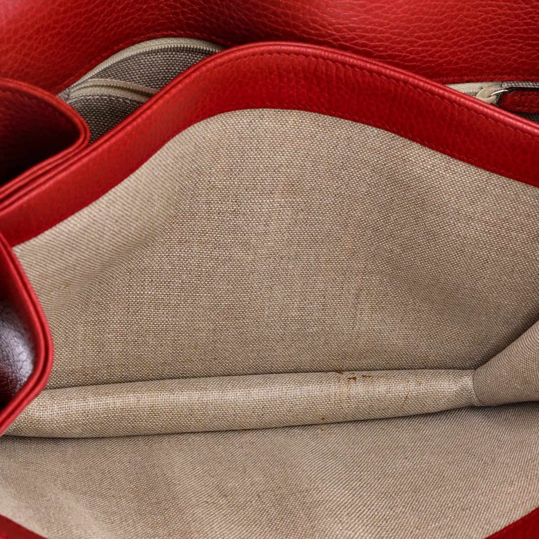 Medium leather shoulder bag Gucci interlocking - 5