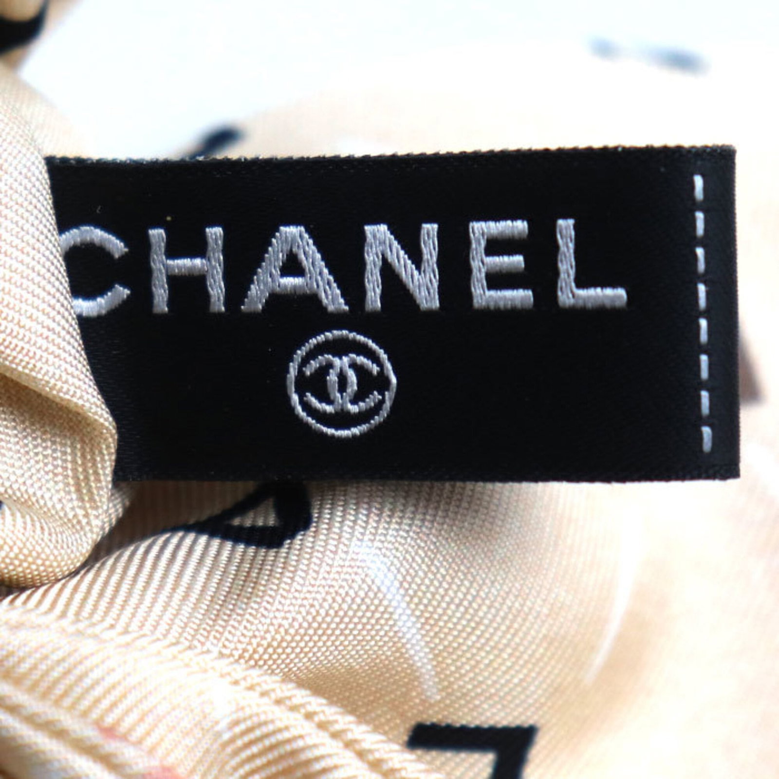 Chanel silk scrunchie - 4