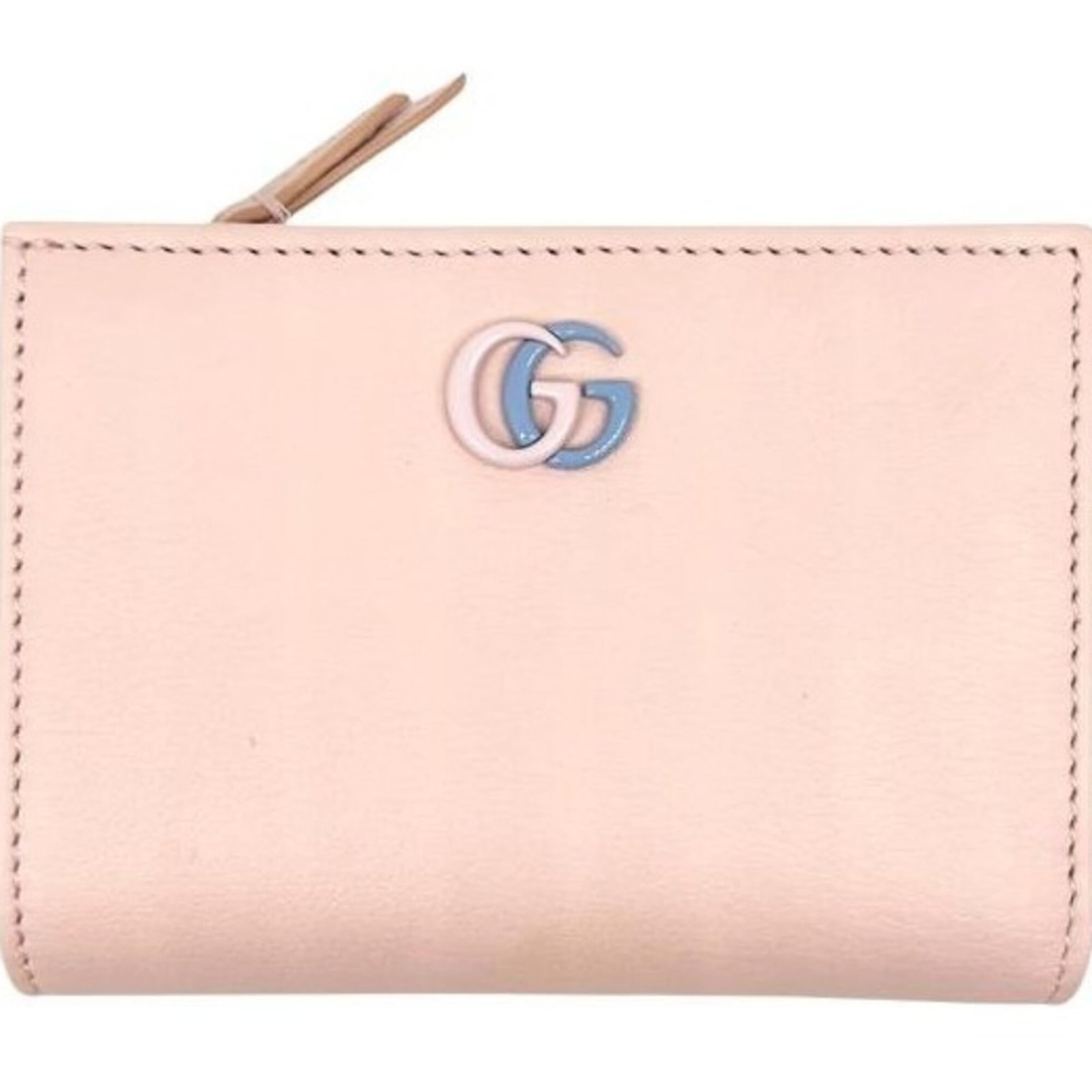 Gucci Wallet (Bi-Fold) Leather: Gucci Wallet (Bi-Fold) Leather Gucci's bi-fold leather wallet boasts a sleek blue and pink color combination, perfectly sized at 9cm x 11.5cm x 3cm for everyday carrying. The high-quality leather mate
