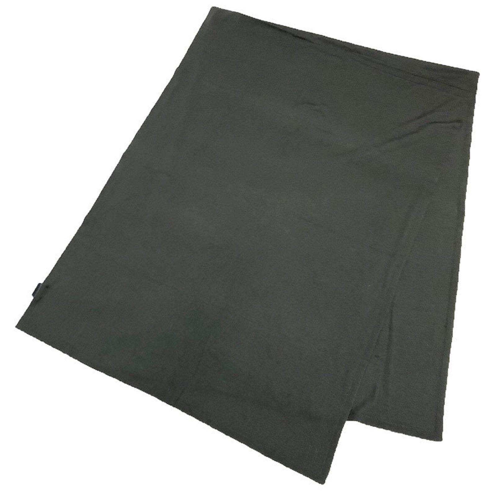 Stole by Hermes: Stole by Hermes Stole by Hermes features a sleek gray wool design, measuring 1.78m x 62cm in length and width. The Italian-made item boasts a classic style with a subtle texture from the high-quality 