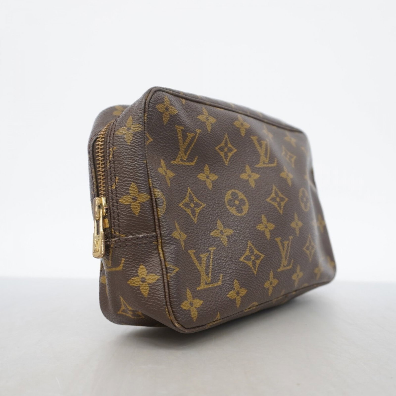 Vuitton Pouch Louis - 2