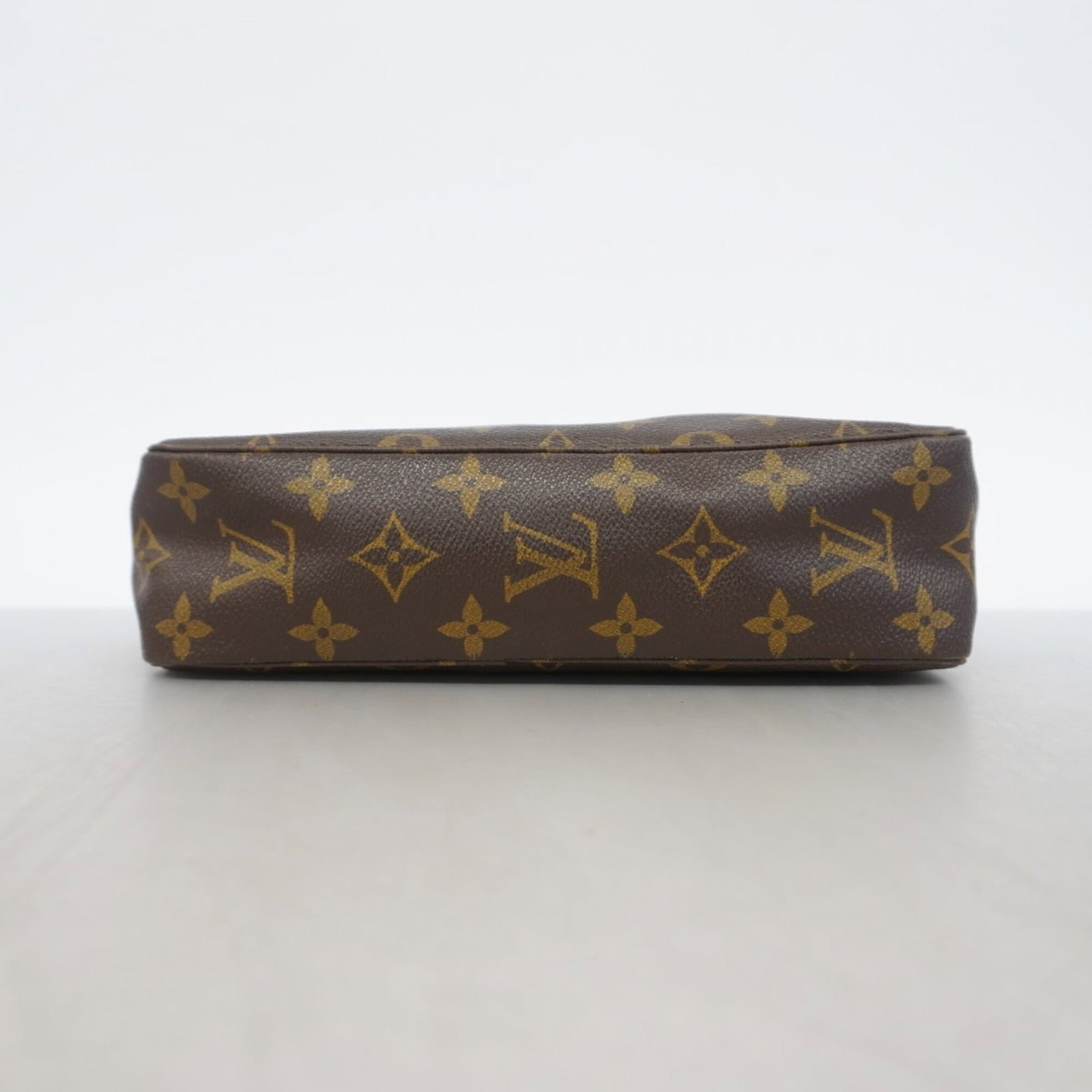 Vuitton Pouch Louis - 3
