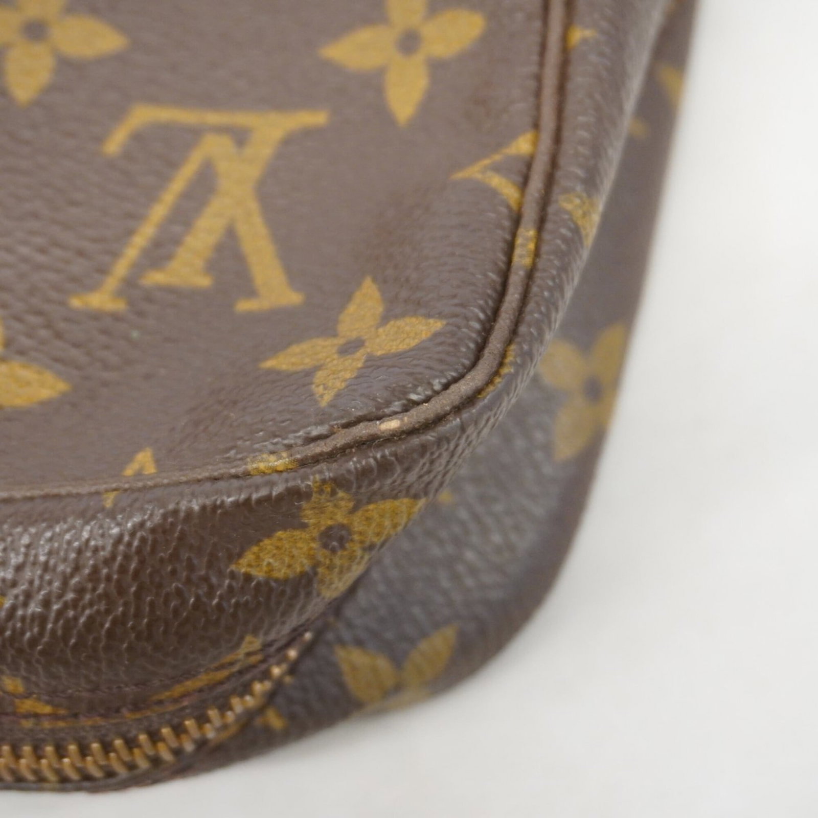 Vuitton Pouch Louis - 7