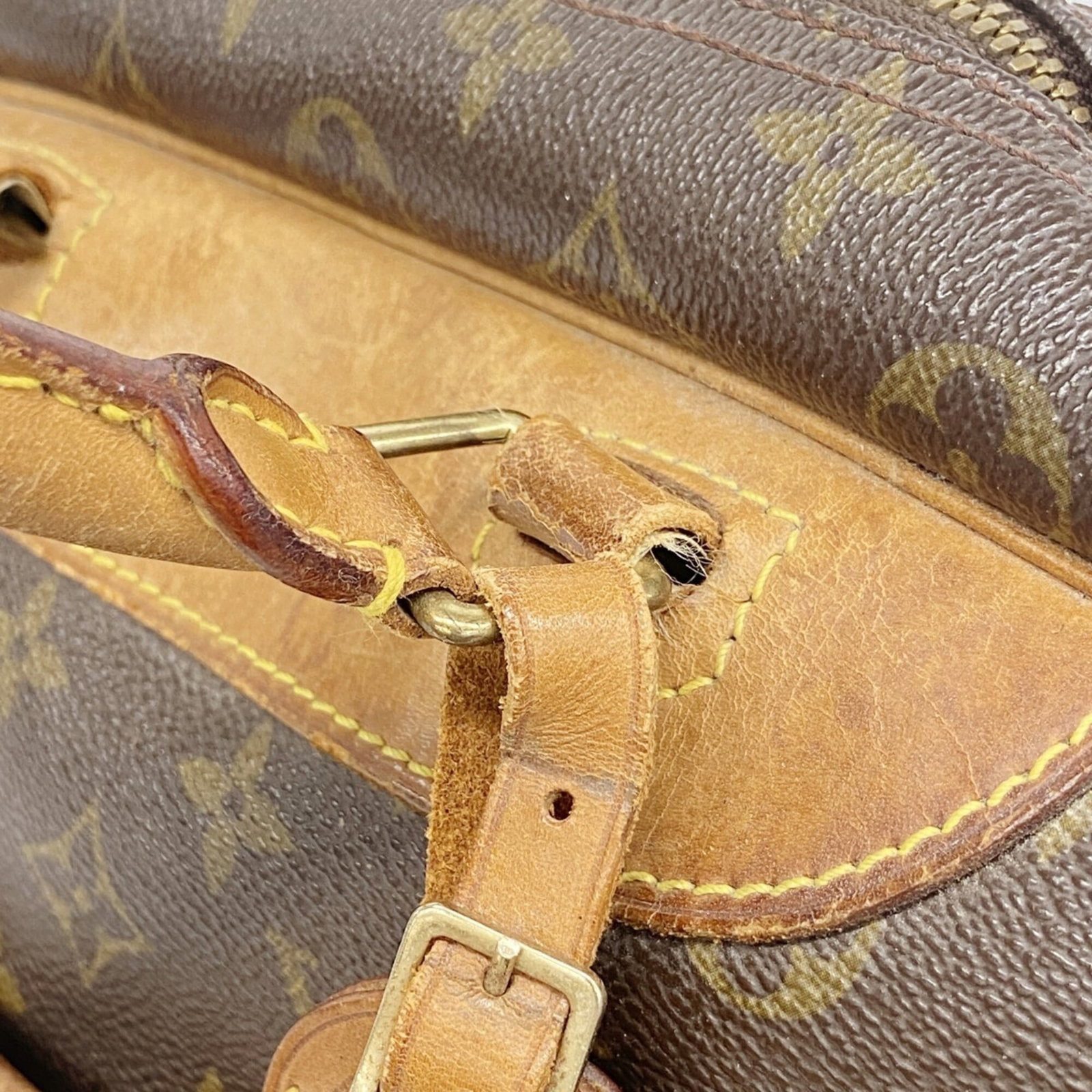 Louis Vuitton Handbag - 10