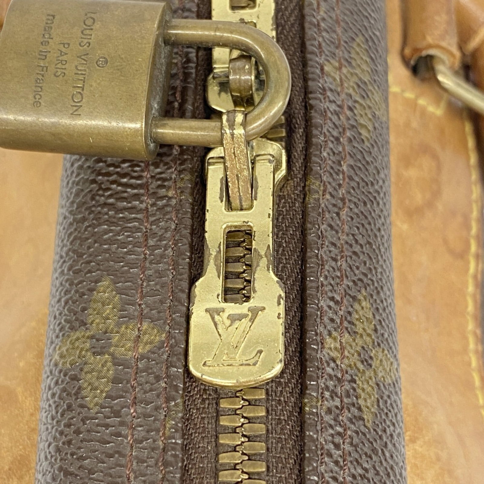 Louis Vuitton Handbag - 12