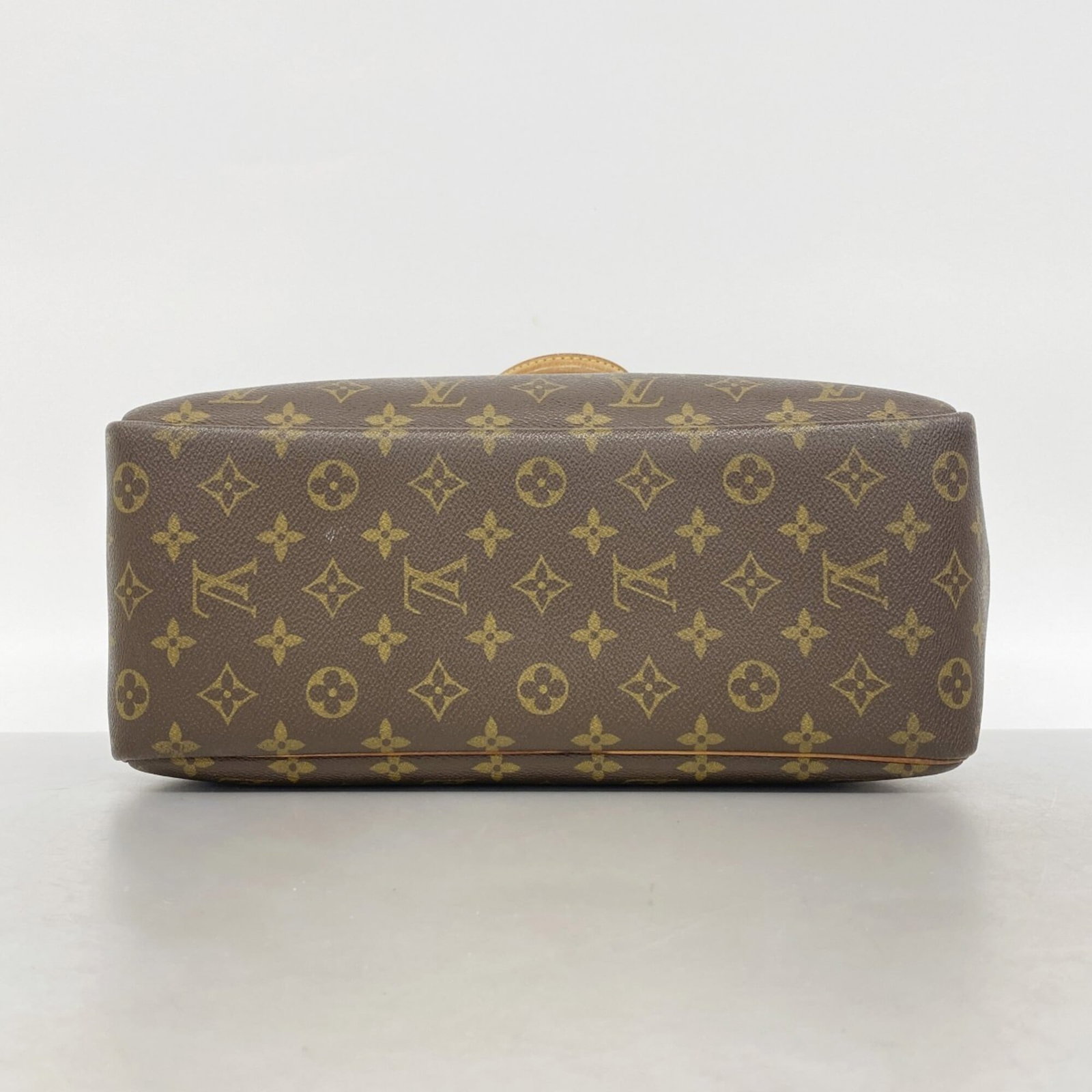 Louis Vuitton Handbag - 3