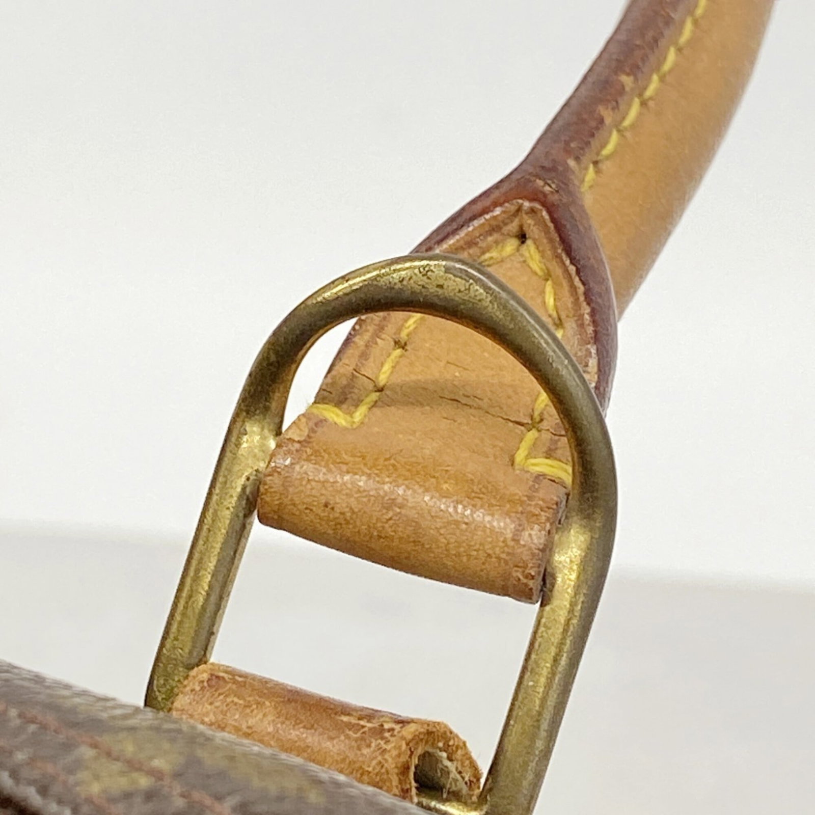 Louis Vuitton Handbag - 9