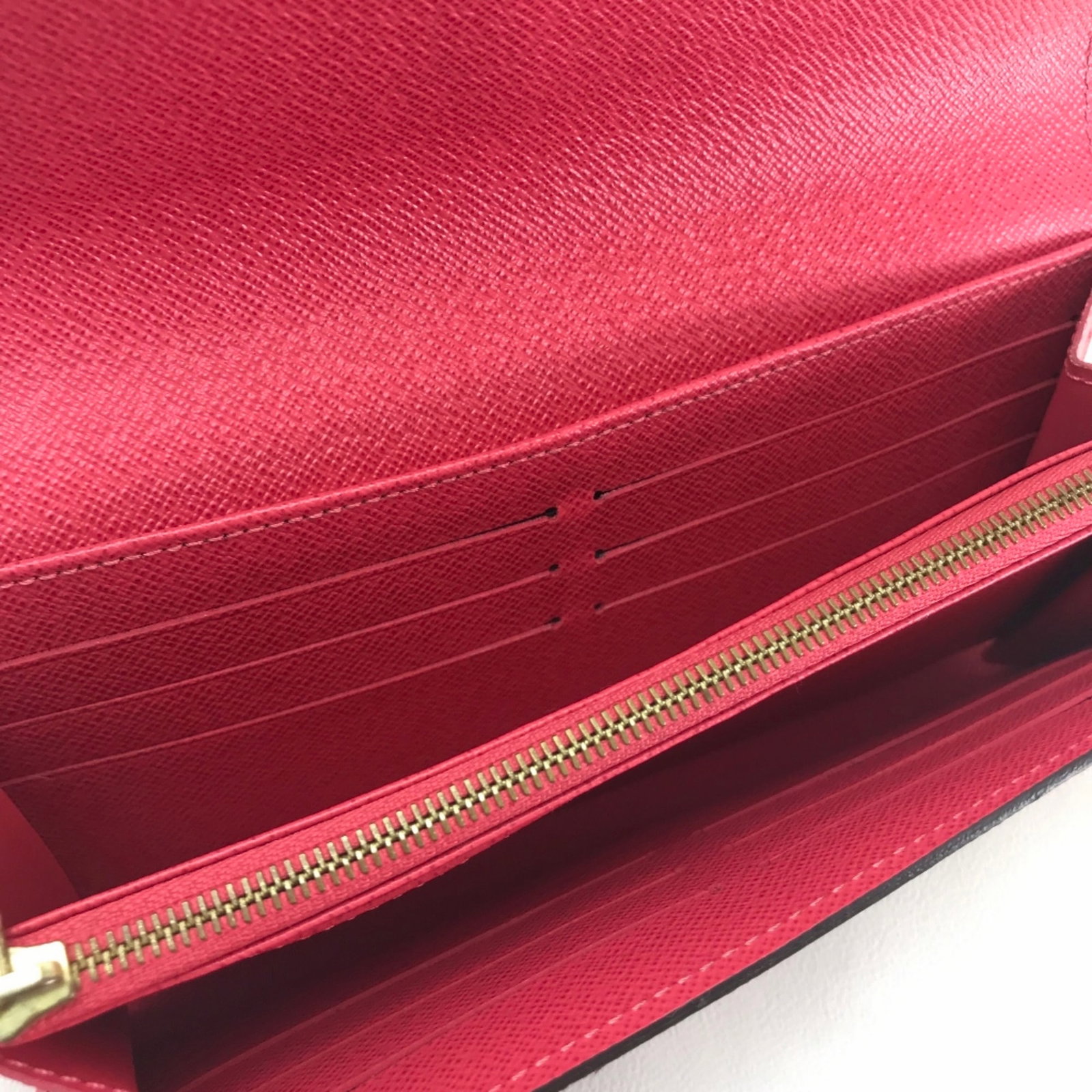 Louis Vuitton Wallet Bi Fold - 7