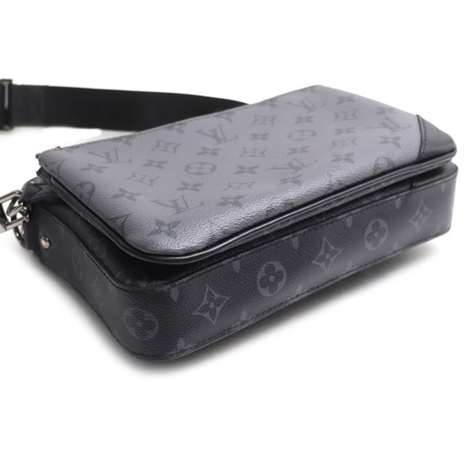 Shoulder bag Monogram Eclipse by Louis Vuitton - 3