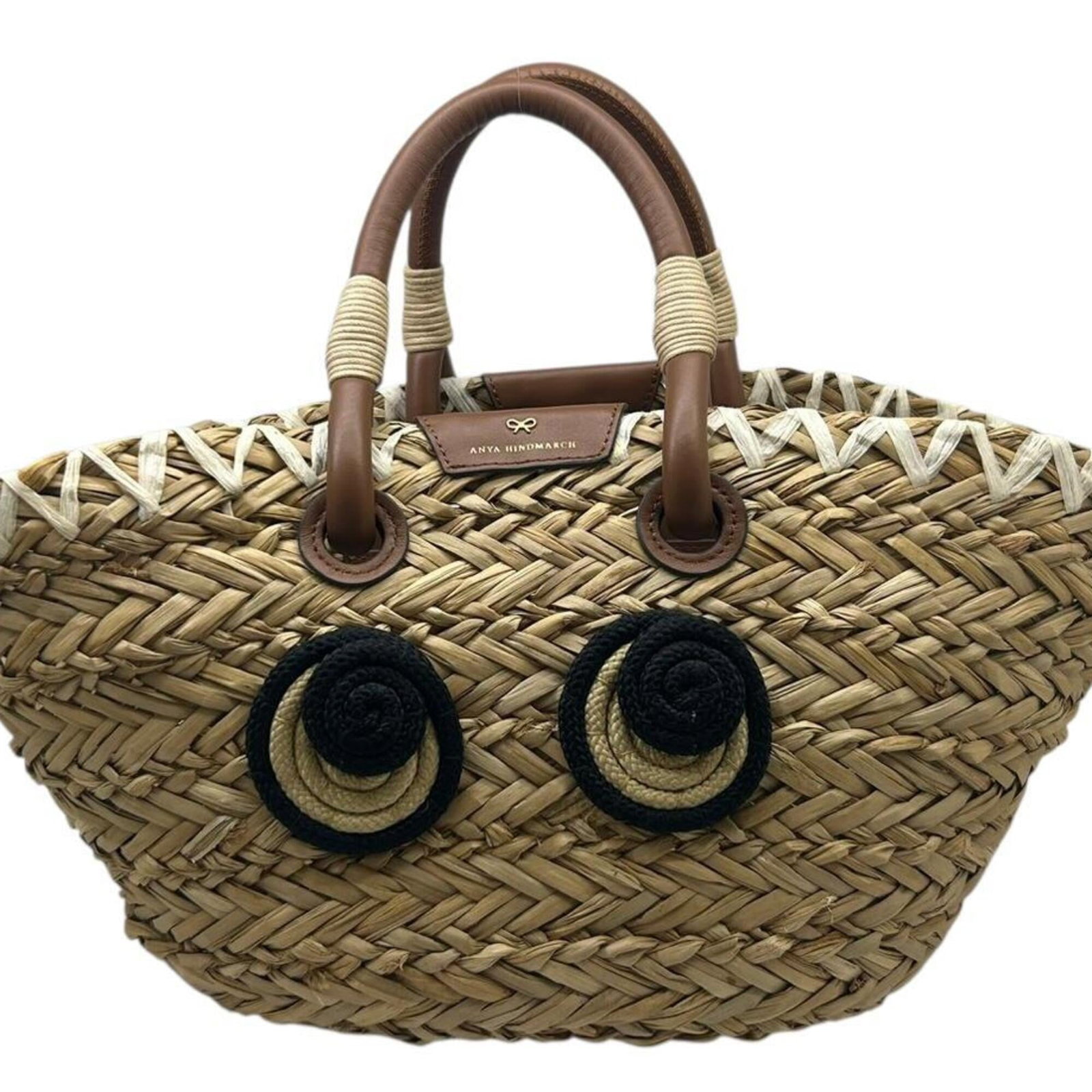 Anya Hindmarch Handbag Raffia Basket: Anya Hindmarch Handbag Raffia Basket Raffia Basket handbag from Anya Hindmarch, featuring natural raffia material and a classic basket design. This stylish and versatile bag measures 19cm x 23cm x