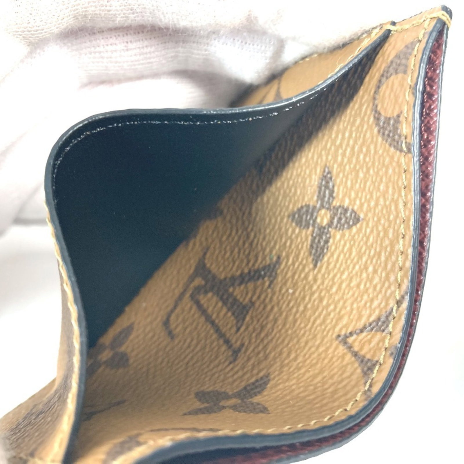Louis Vuitton Monogram Card Case Reverse - 11