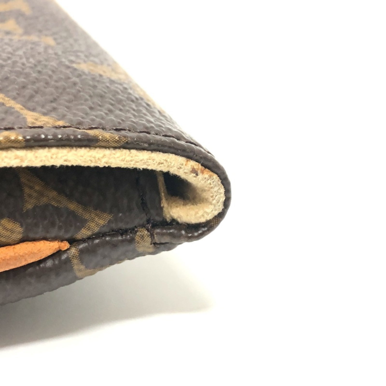 Monogram pouch by Louis Vuitton - 9