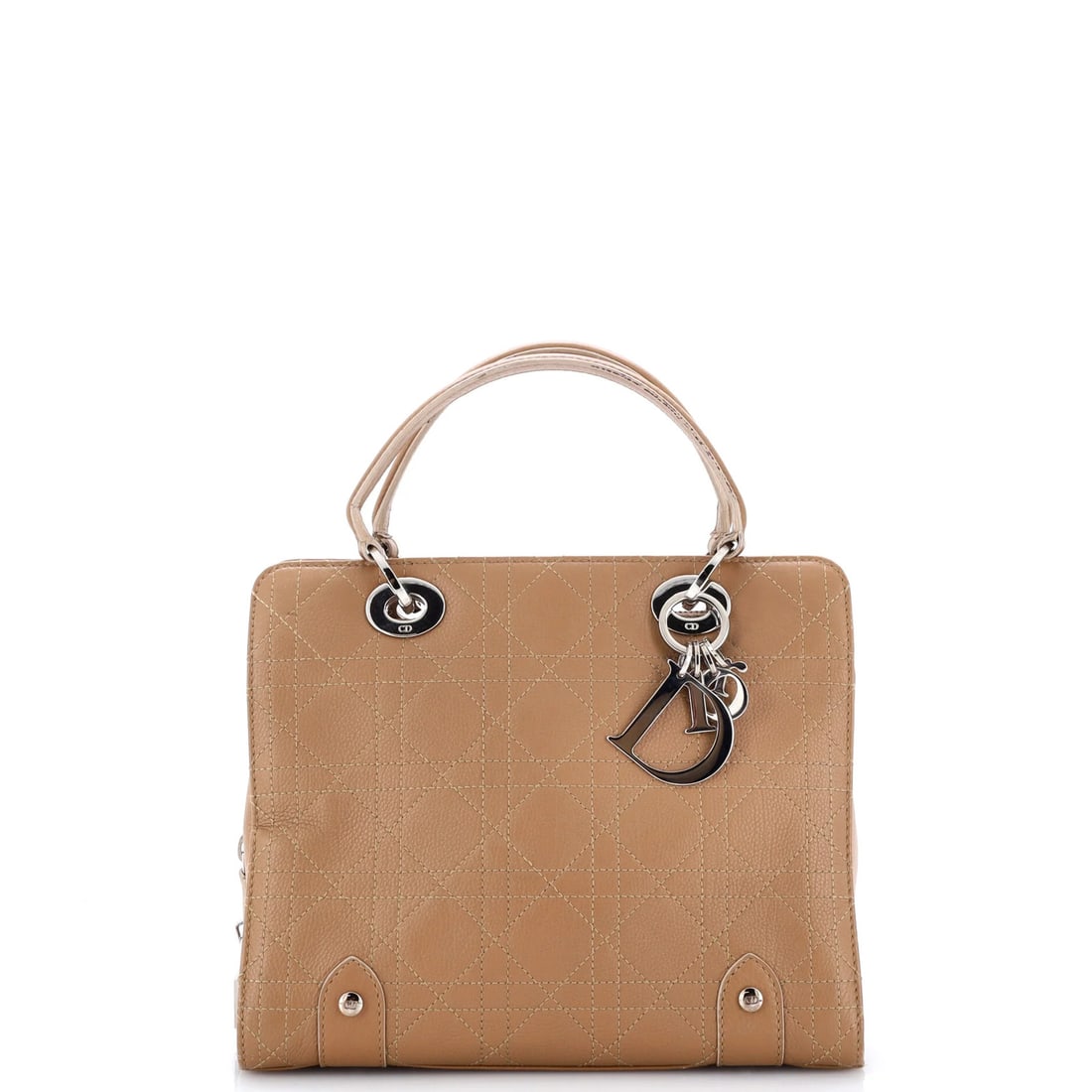 Soft zip leather tote cannage stitch small Christian Dior Lady: Soft zip leather tote cannage stitch small Christian Dior Lady Soft zip leather tote in the iconic Christian Dior Lady style, featuring a classic cannage stitch design. This neutral-colored small