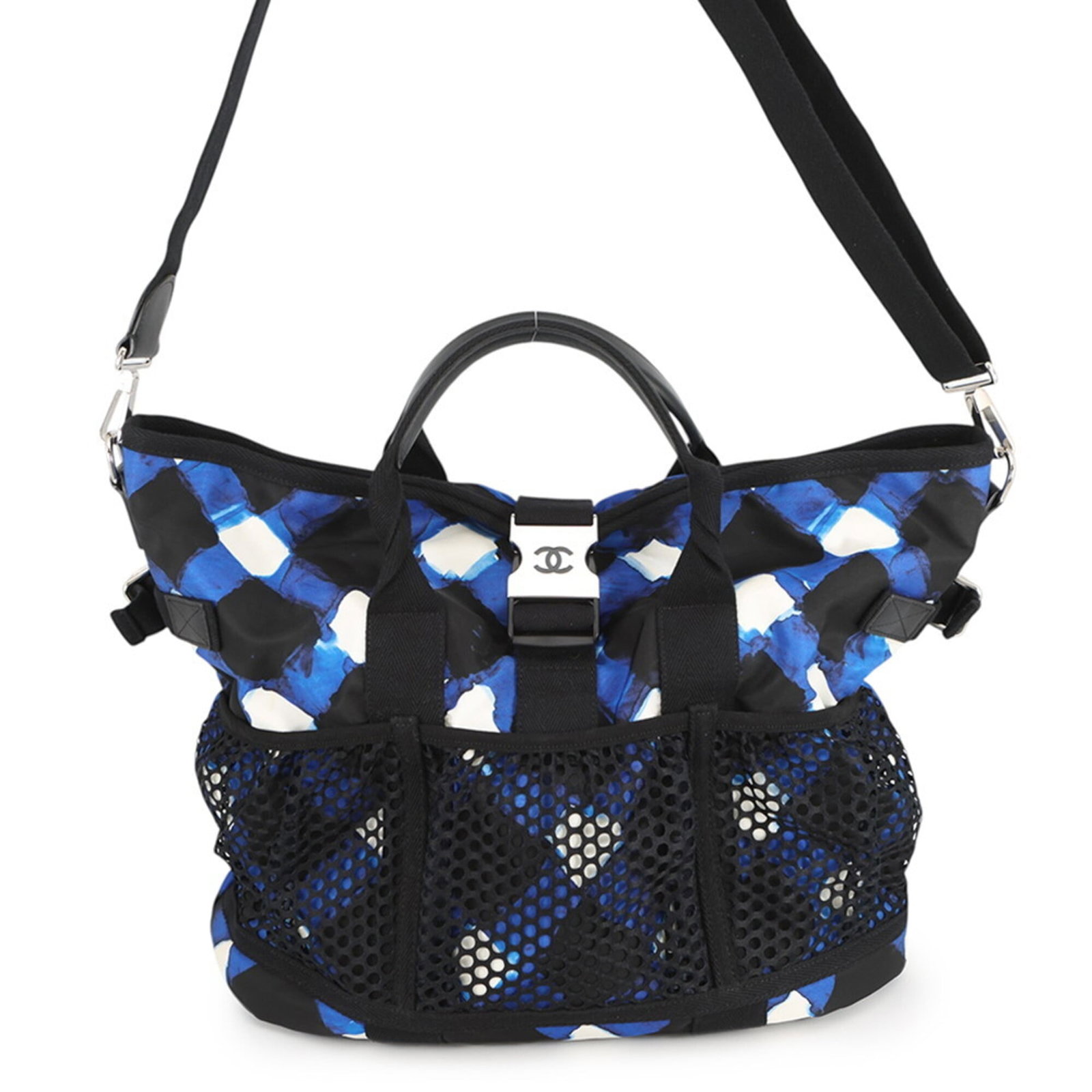 Shoulder Bag Handbag Nylon Tote Chanel: Shoulder Bag Handbag Nylon Tote Chanel Black, Blue, and White Nylon Tote Bag from Chanel. This stylish shoulder bag features a classic design with a durable nylon material and measures 34.5cm x 39cm
