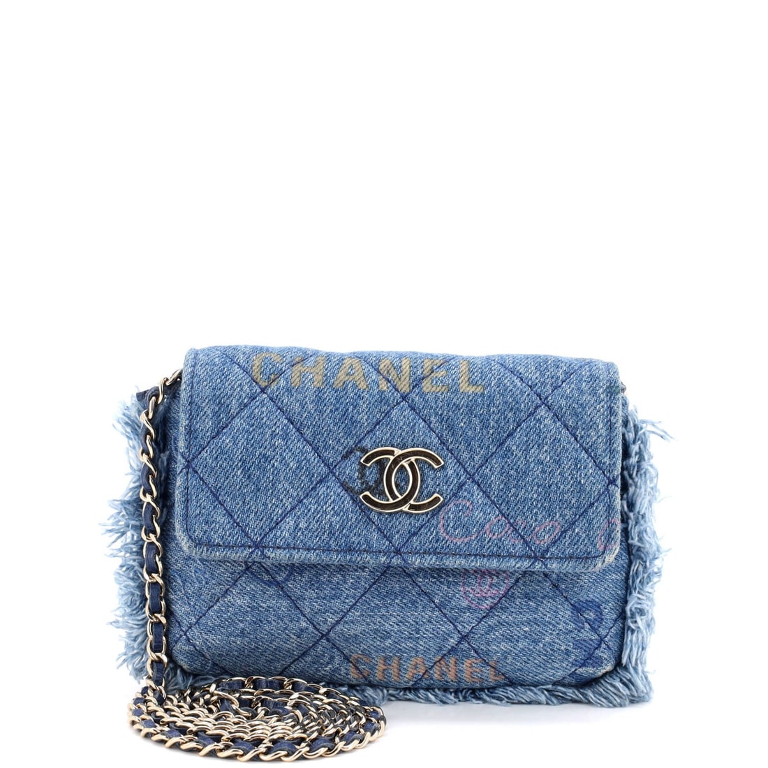 Chanel Denim Mood Flap Clutch with Chain Logo Printed Quilted Fringe Denim: Chanel Denim Mood Flap Clutch with Chain Logo Printed Quilted Fringe Denim Blue denim cross body bag with chain logo printed quilted fringe, measuring 4" x 5.5" x 1". The exterior shows edge wear, cor