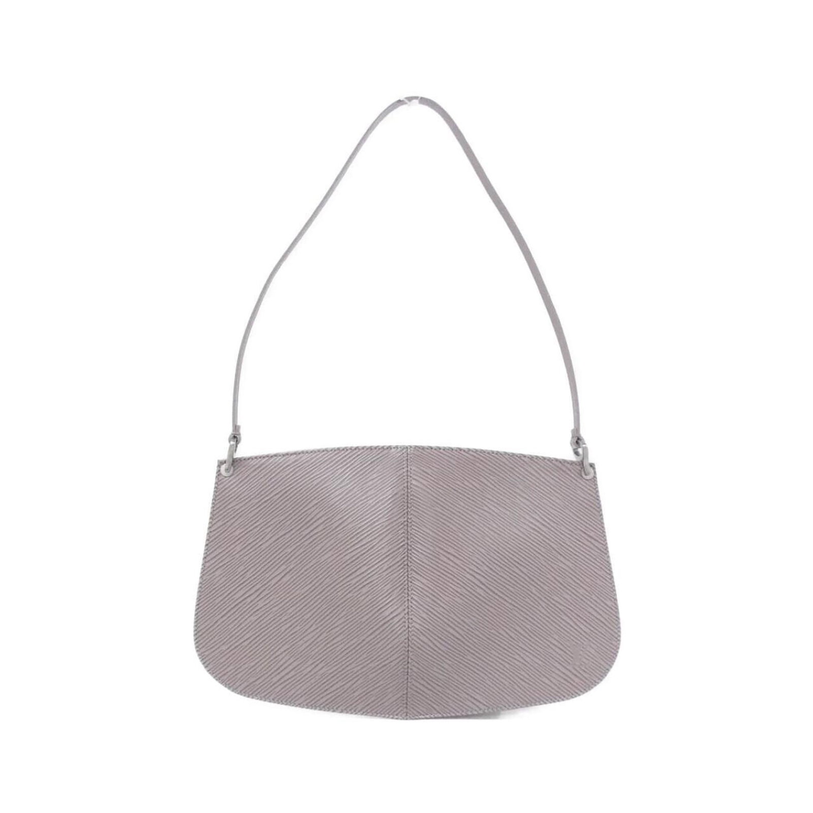 Leather Pouch Pochette Louis Vuitton: Leather Pouch Pochette Louis Vuitton Purple and silver accents add a touch of elegance to this Louis Vuitton Pochette, crafted from high-quality calf leather. The sleek design and matte silver