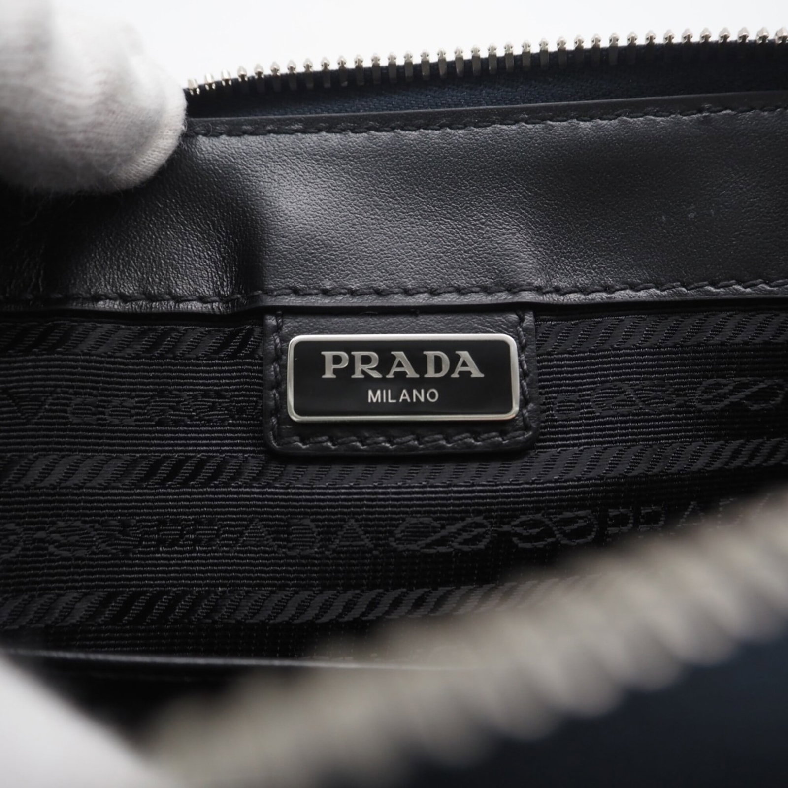Pouch Saffiano Prada - 16